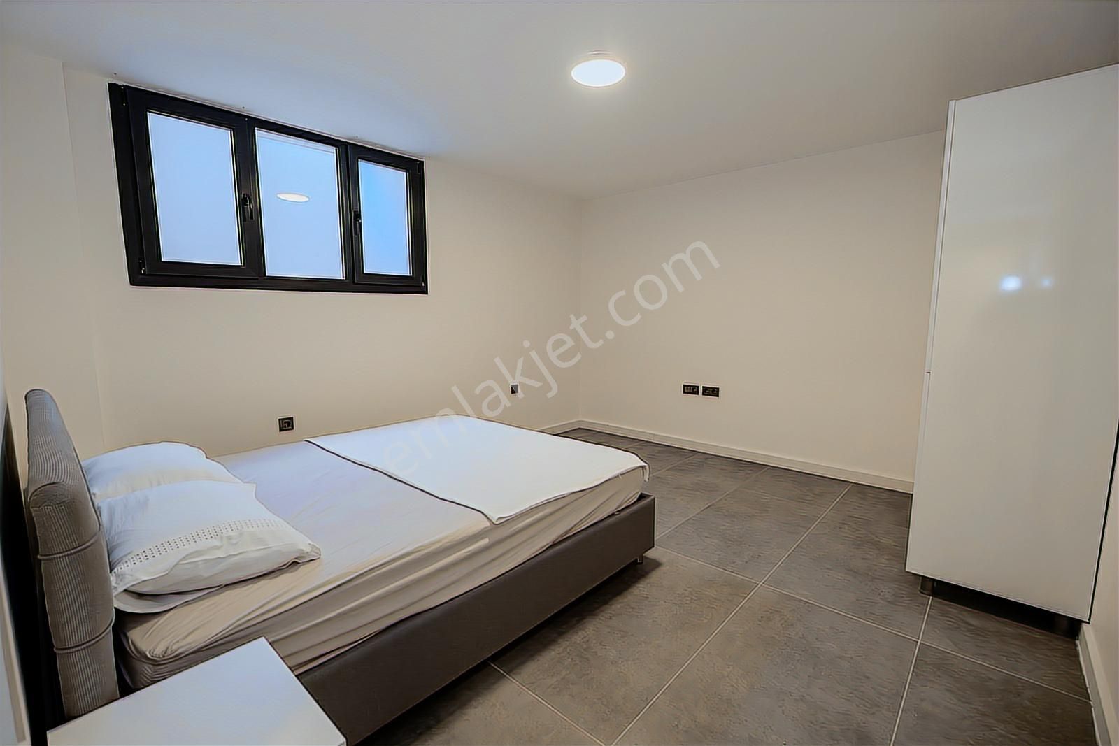 Urla Çeşmealtı Lüx 5+1 Villa - Görsel 34