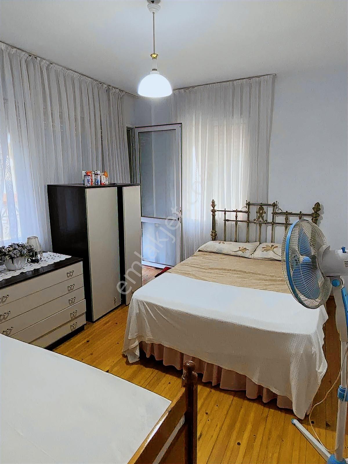 Karaburunda 500m2 Arsa İçinde Tam Müstakil Satılık Villa - Görsel 14