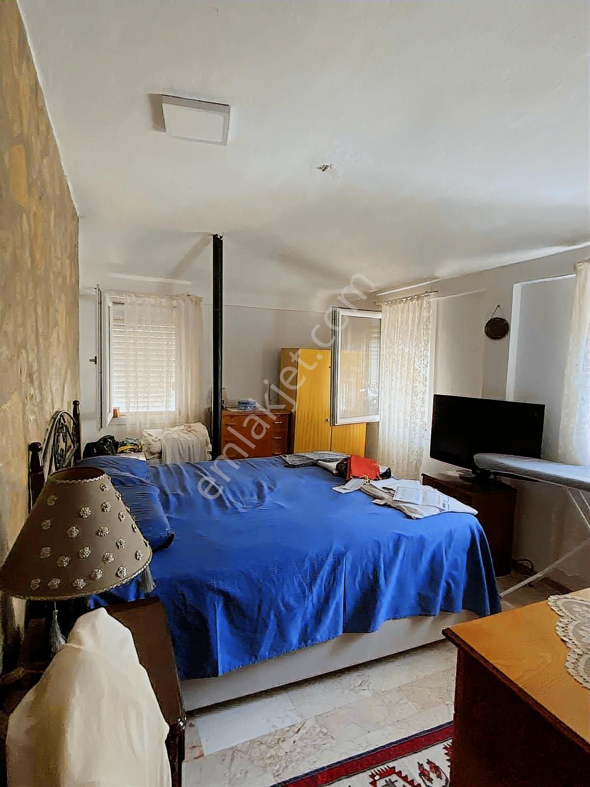 Karaburunda 500m2 Arsa İçinde Tam Müstakil Satılık Villa - Görsel 9