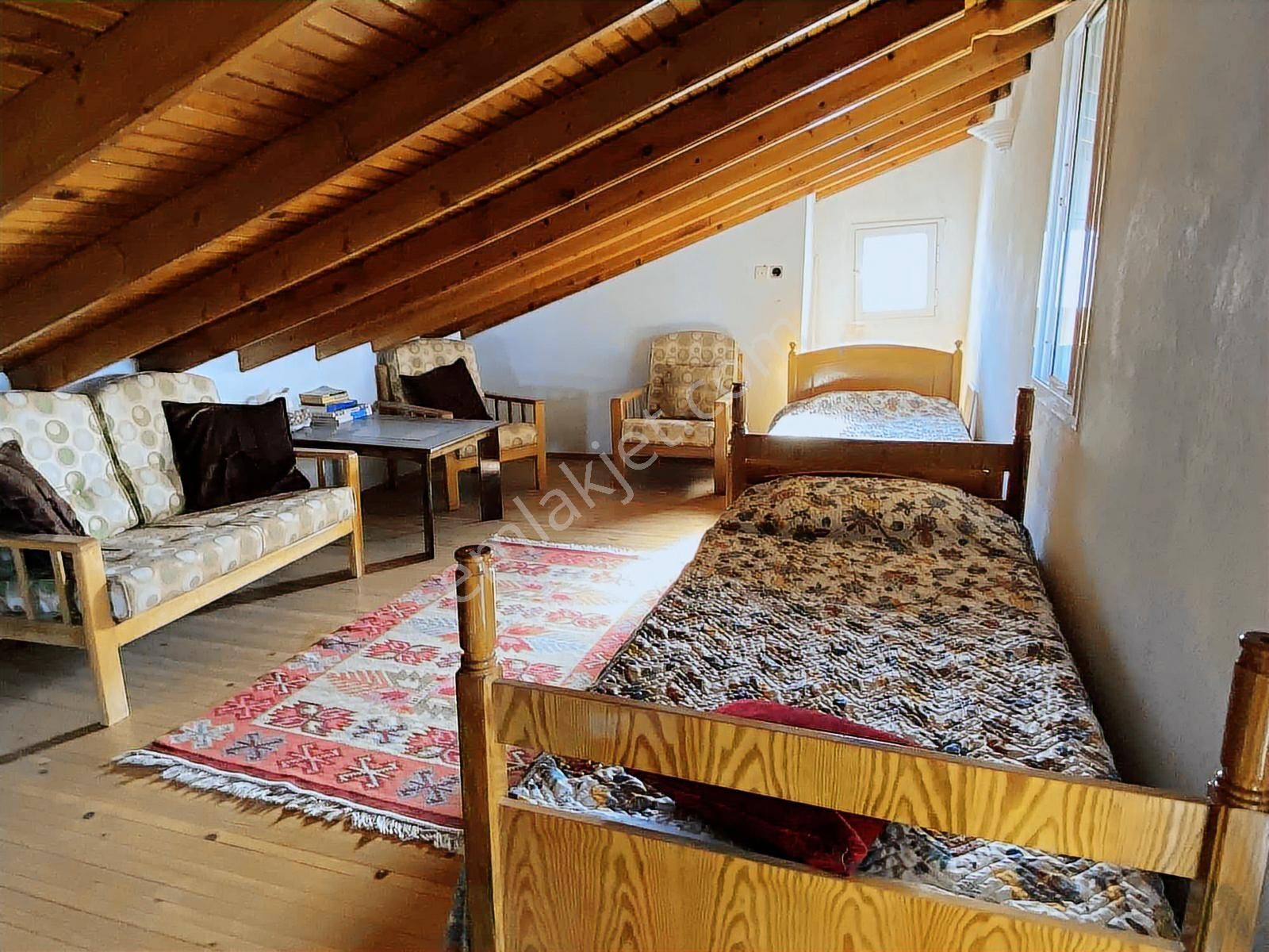Karaburunda 500m2 Arsa İçinde Tam Müstakil Satılık Villa - Görsel 13