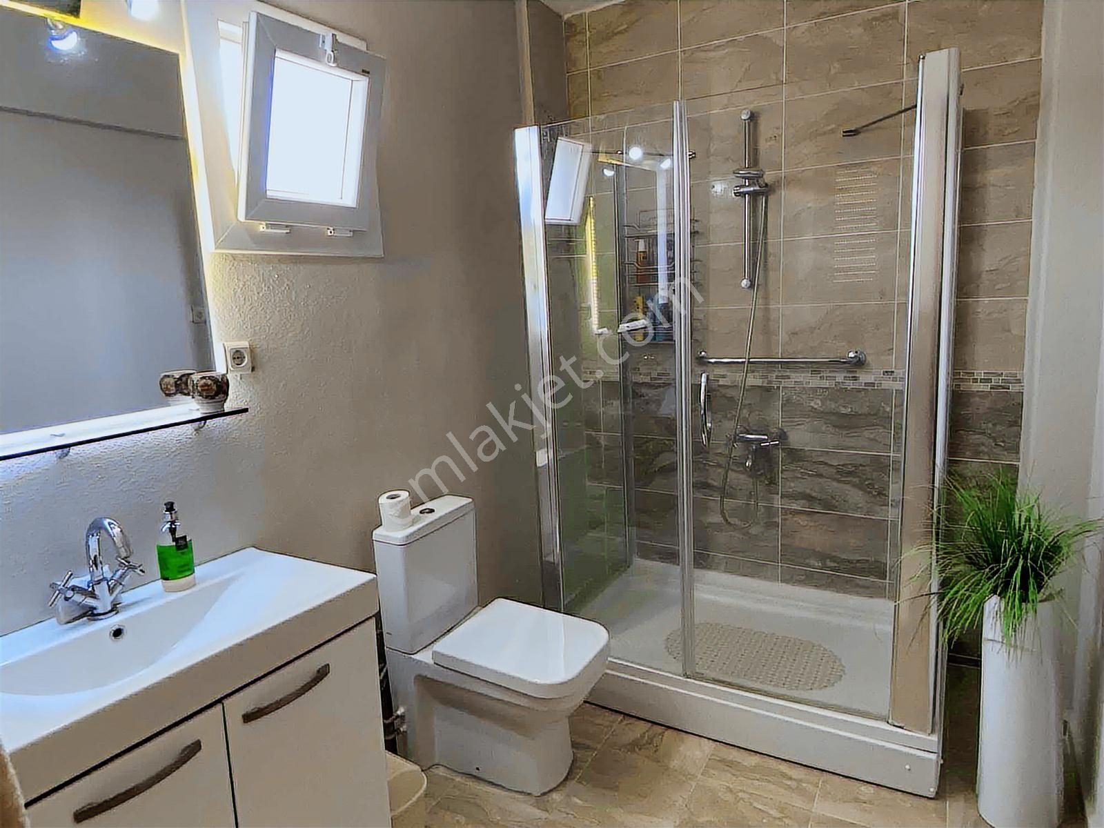Karaburunda 500m2 Arsa İçinde Tam Müstakil Satılık Villa - Görsel 8