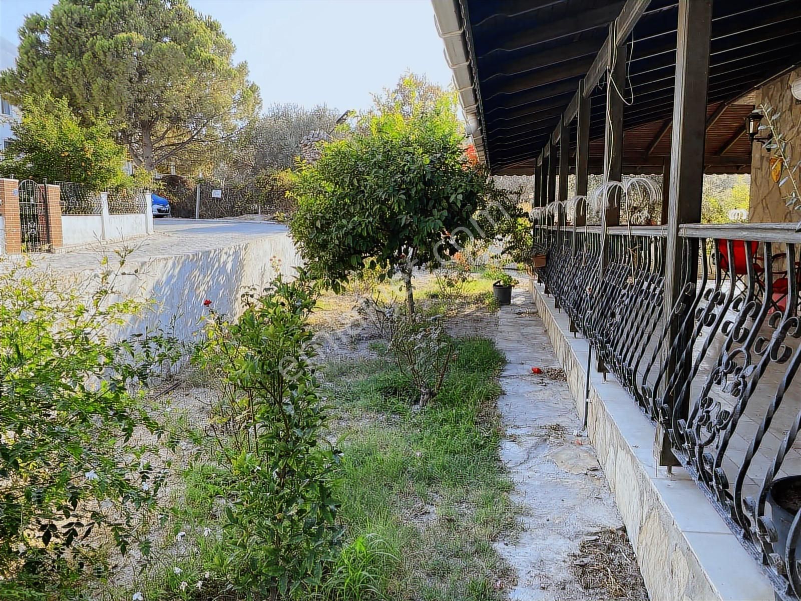 Karaburunda 500m2 Arsa İçinde Tam Müstakil Satılık Villa - Görsel 3