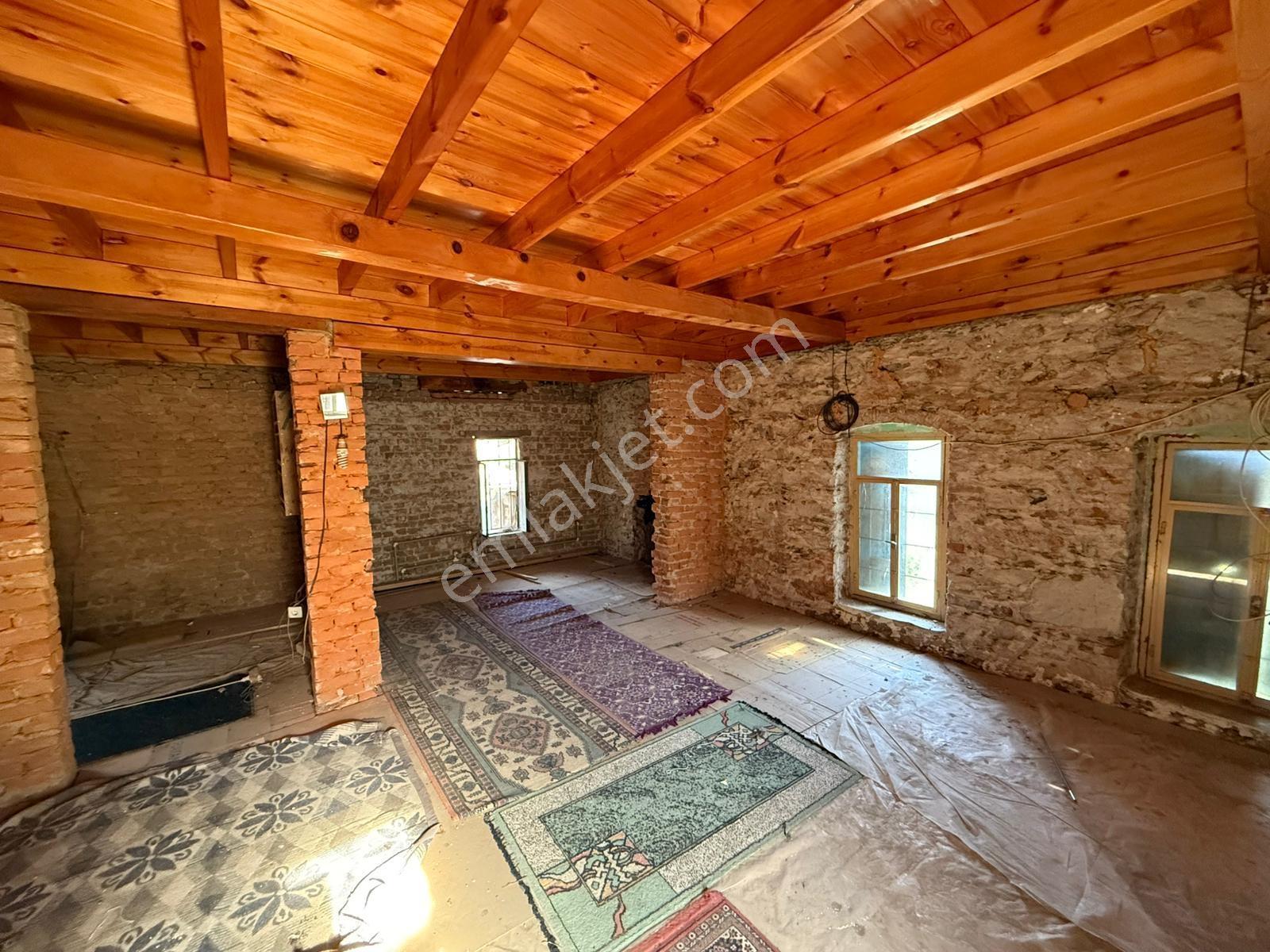 Bafa Milas Da Satılık Taş Ev - Görsel 6