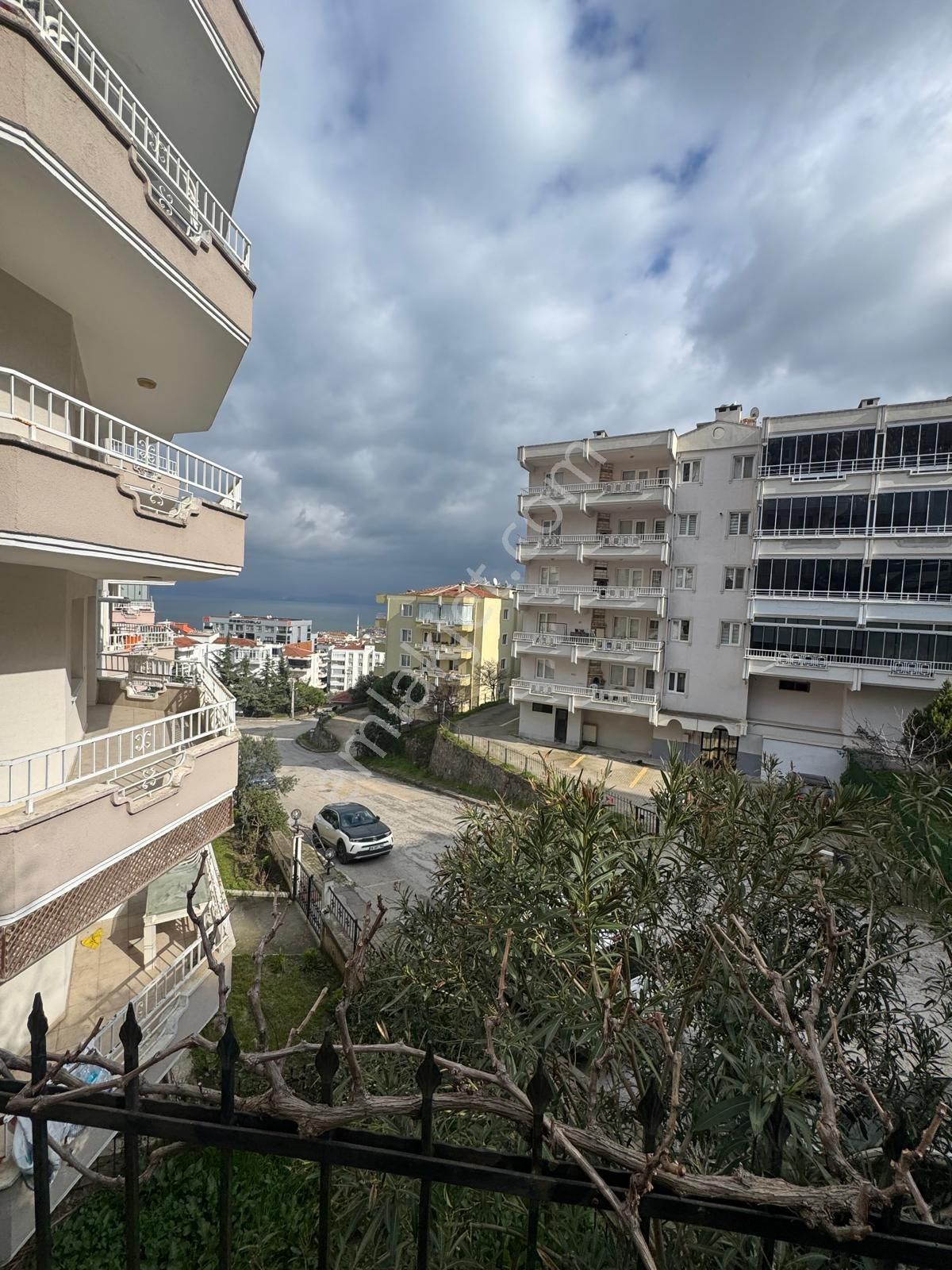 Remax Advantage'dan Mudanya'da Manzaralı 3+1 Satılık Daire - Görsel 2