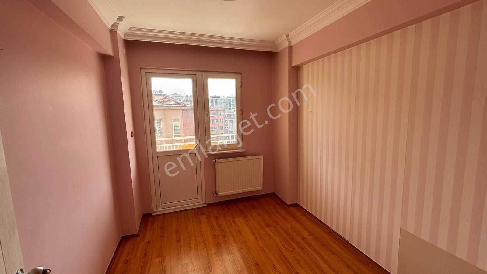 Ata Bulvarına Cephe Arakat Kombili 3+1 Daire - Görsel 11