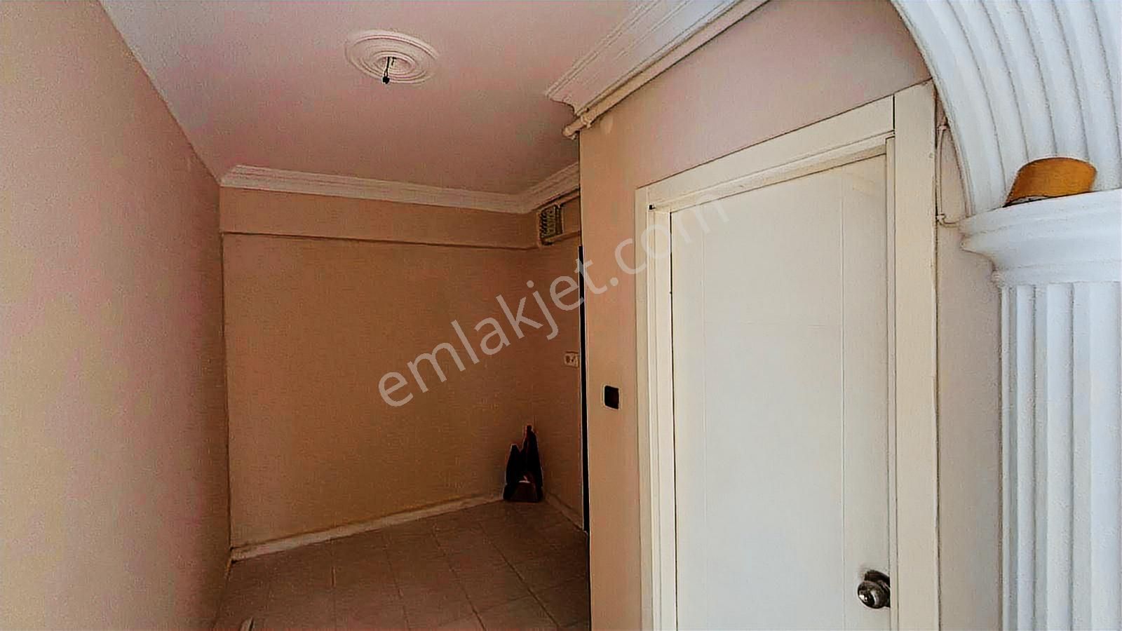 Ata Bulvarına Cephe Arakat Kombili 3+1 Daire - Görsel 16