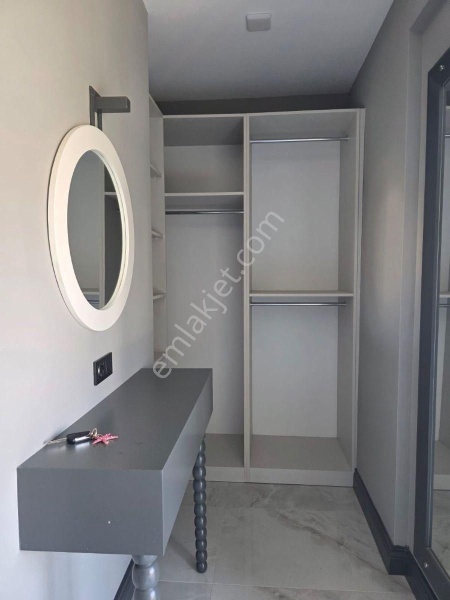 Yetkili Ofıs - Karaçalı'da 3+1 Havuzlu Otoparklı Vılla - Görsel 31