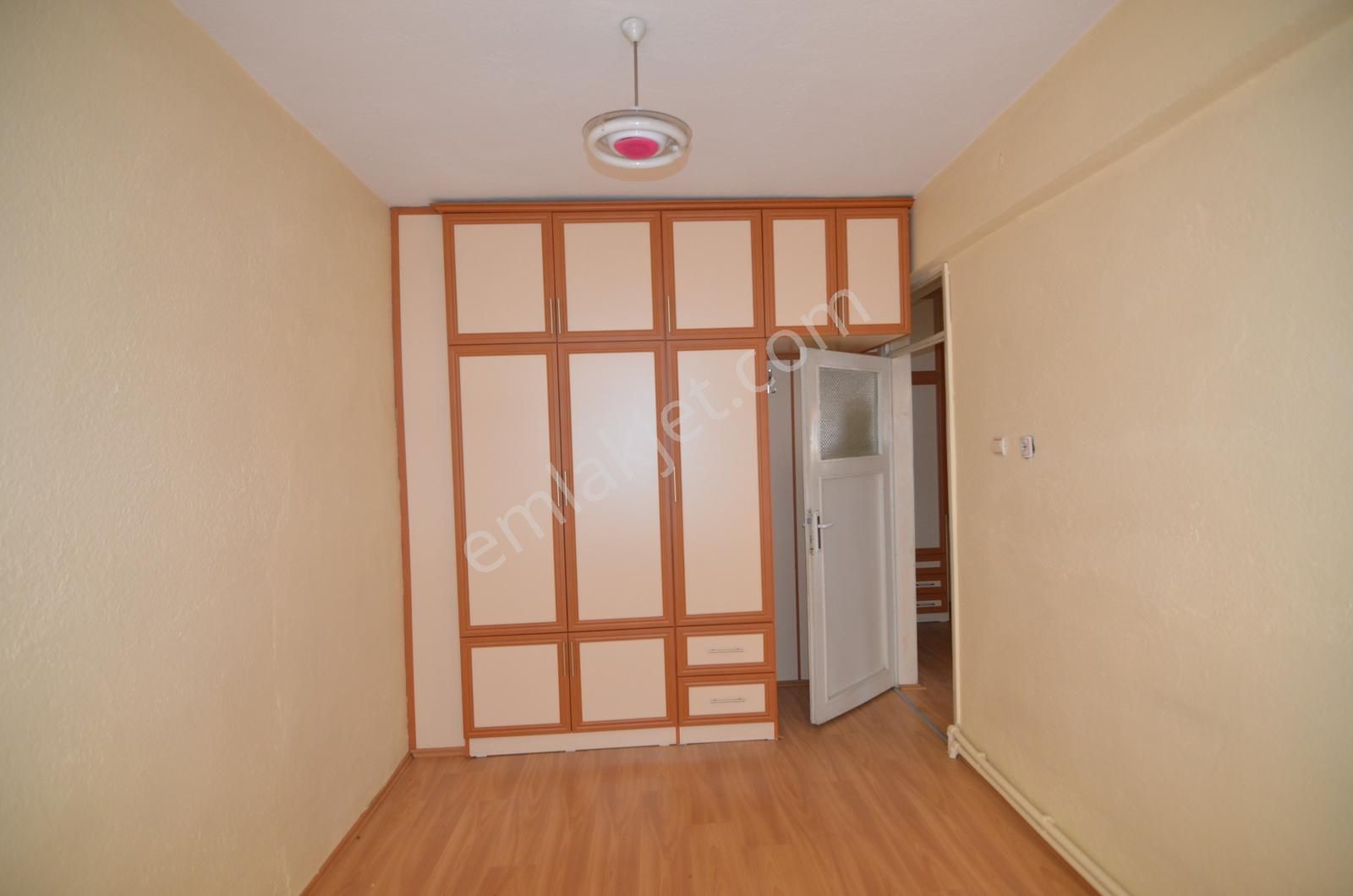 Talha Tozduman'dan Sultan Şah-ankara Cd. Yanı Bakımlı Arakat 3+1 - Görsel 29