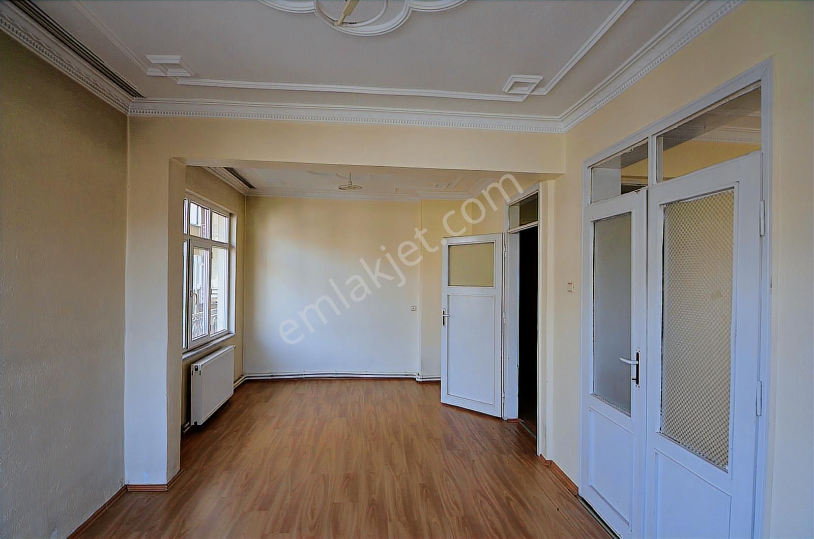 Talha Tozduman'dan Sultan Şah-ankara Cd. Yanı Bakımlı Arakat 3+1 - Görsel 19