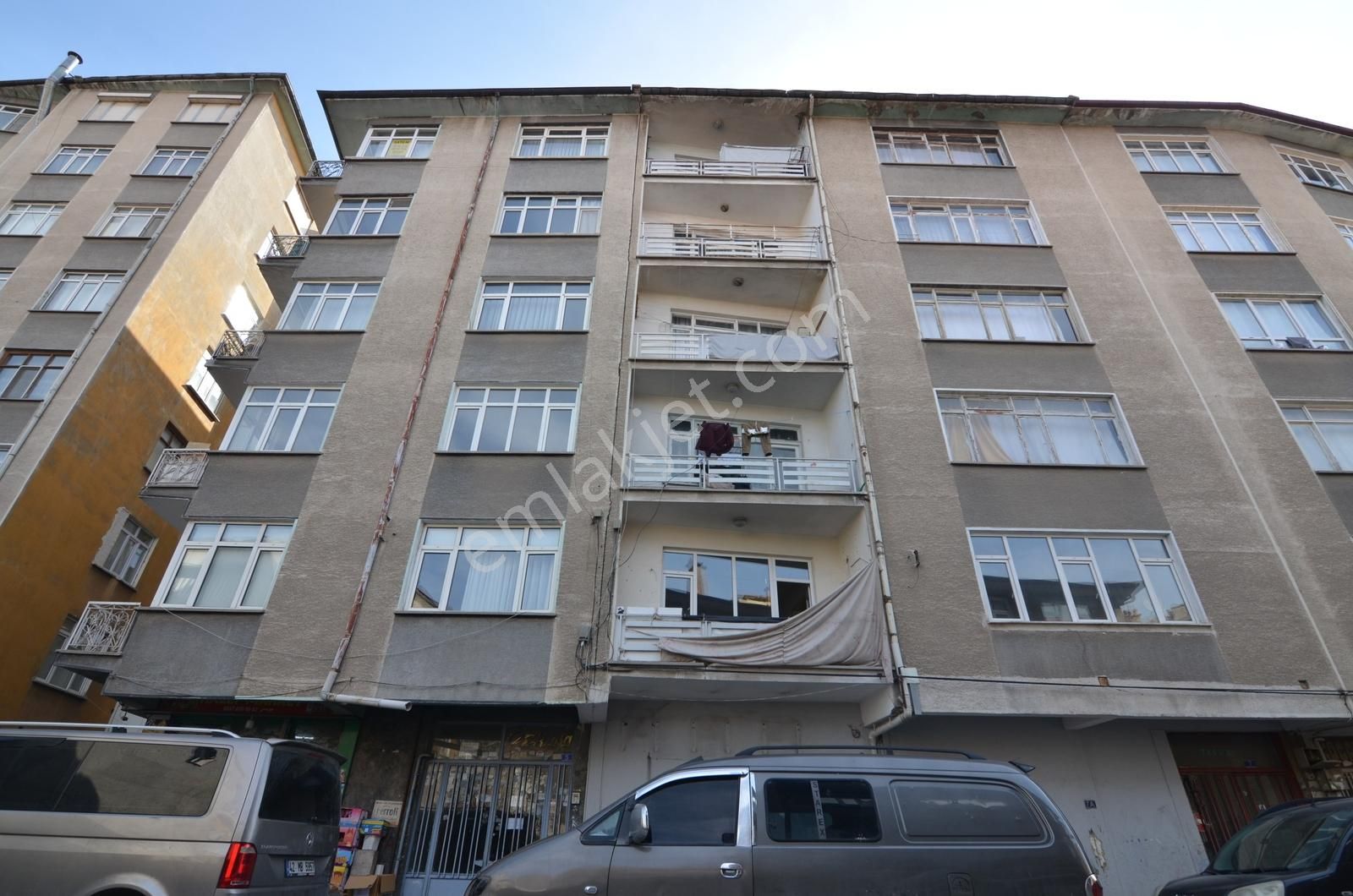 Talha Tozduman'dan Sultan Şah-ankara Cd. Yanı Bakımlı Arakat 3+1 - Görsel 22