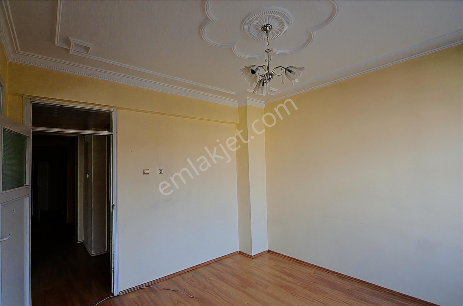 Talha Tozduman'dan Sultan Şah-ankara Cd. Yanı Bakımlı Arakat 3+1 - Görsel 26