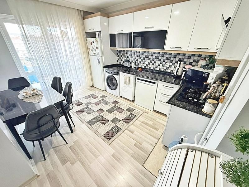 Yenikent Emlak İskanlı/katılım Evine Uygun Çok Geniş Öncephe 3+1 - Görsel 18