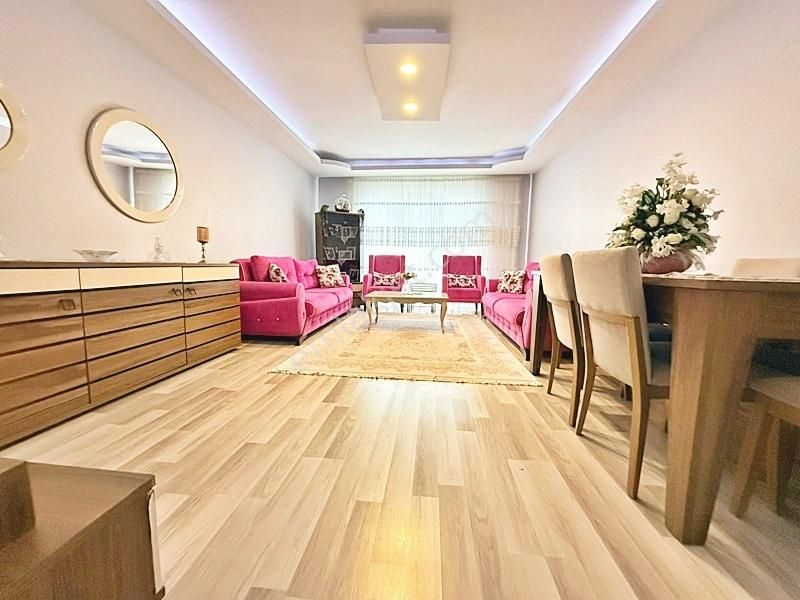 Yenikent Emlak İskanlı/katılım Evine Uygun Çok Geniş Öncephe 3+1 - Görsel 23