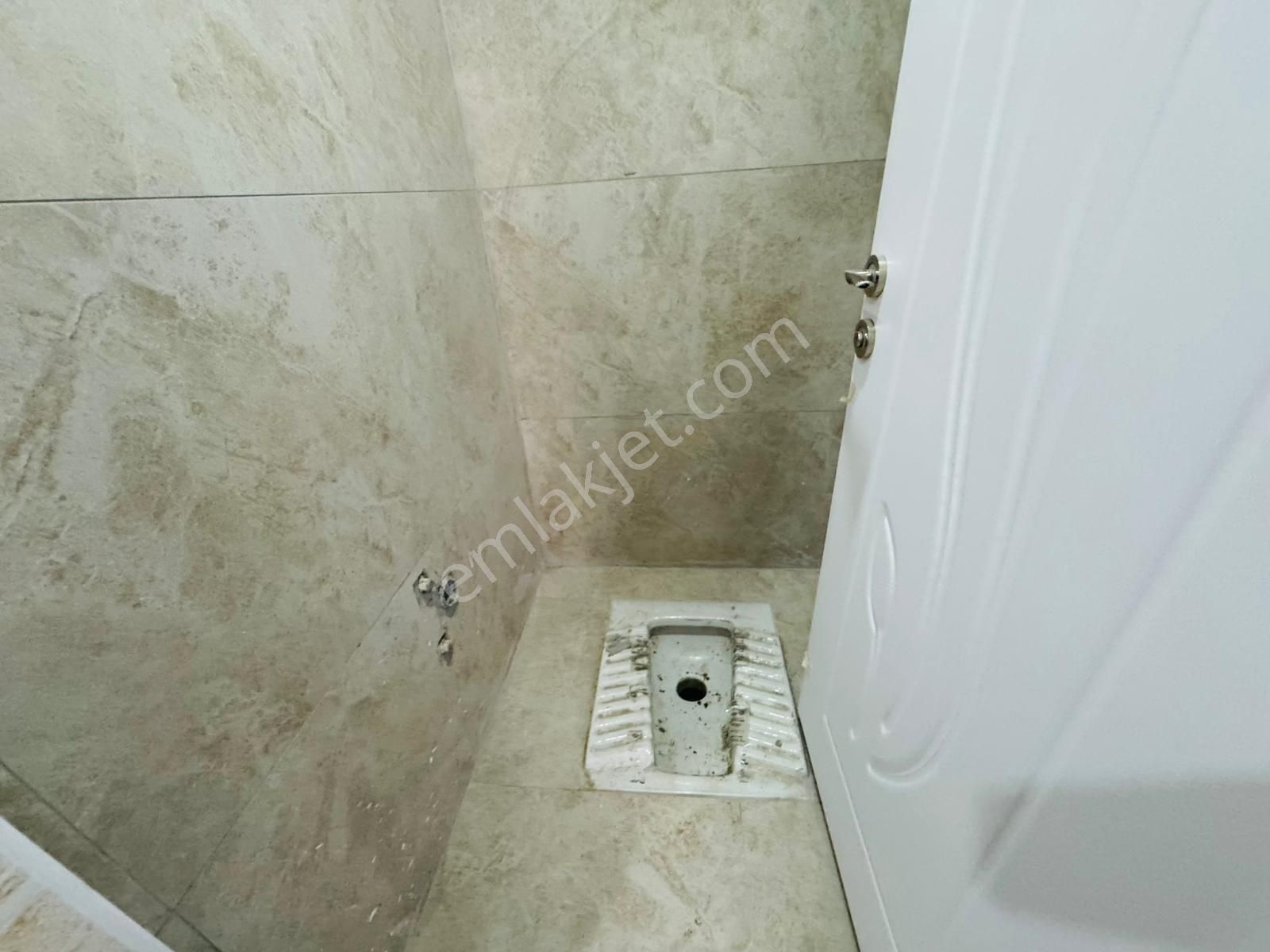 Çerkezköy_yıldırım Beyazıt Mah2de_iskanlı_kapalı Otoparklı Sıfır 2+1 - Görsel 21