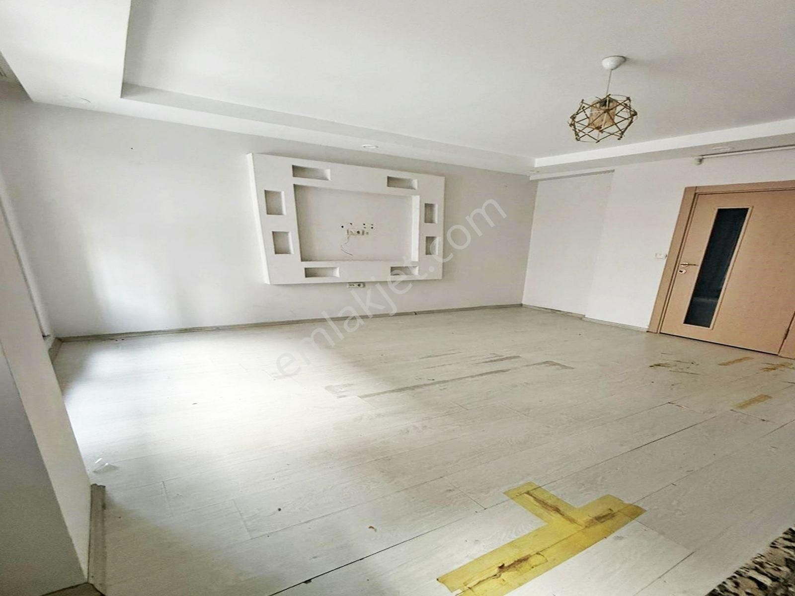 Senyurt Selahattin Eyyubi Mahallesi Kiralık 2+1 Yüksek Giriş - Görsel 2