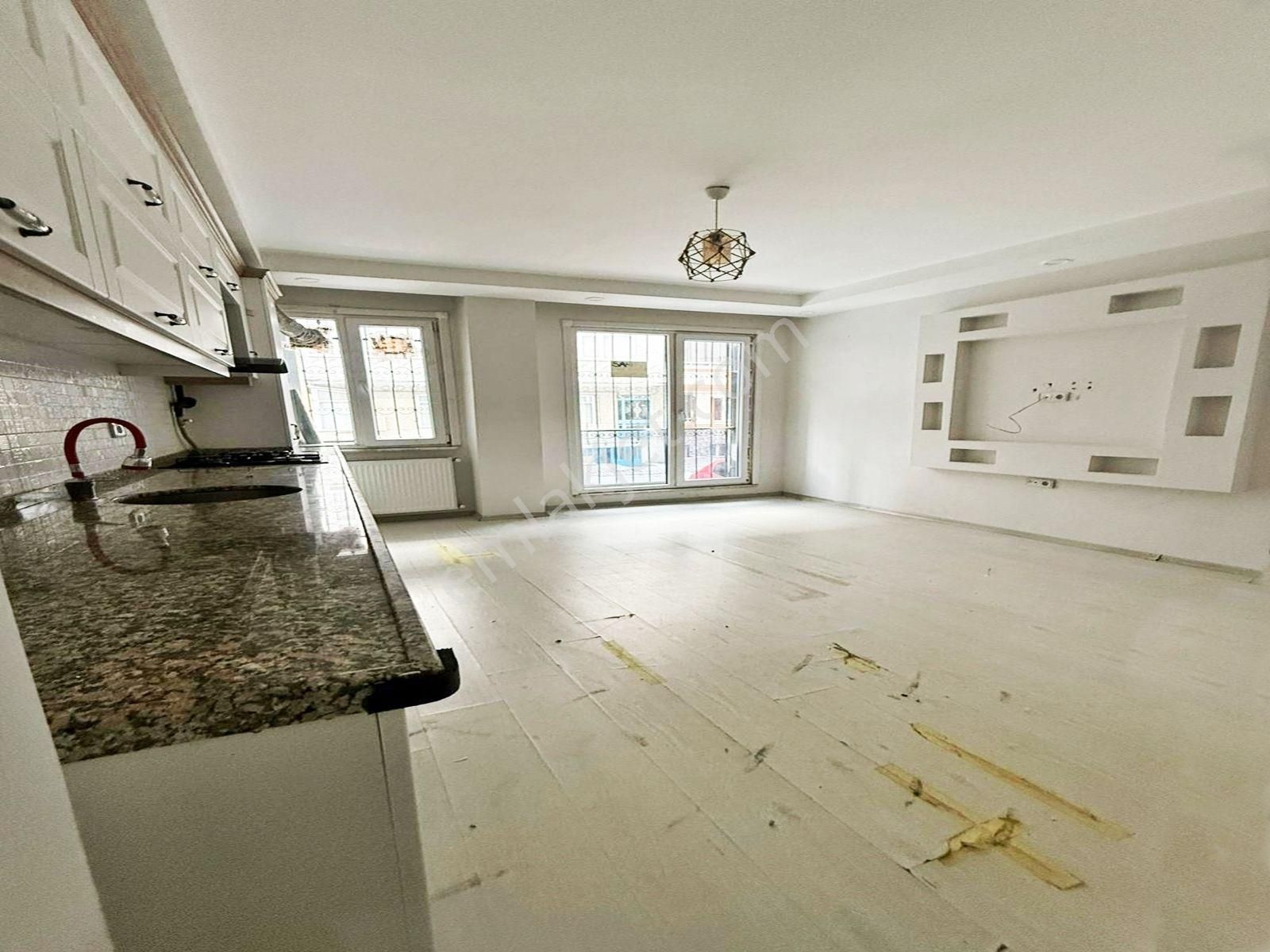 Senyurt Selahattin Eyyubi Mahallesi Kiralık 2+1 Yüksek Giriş - Görsel 3