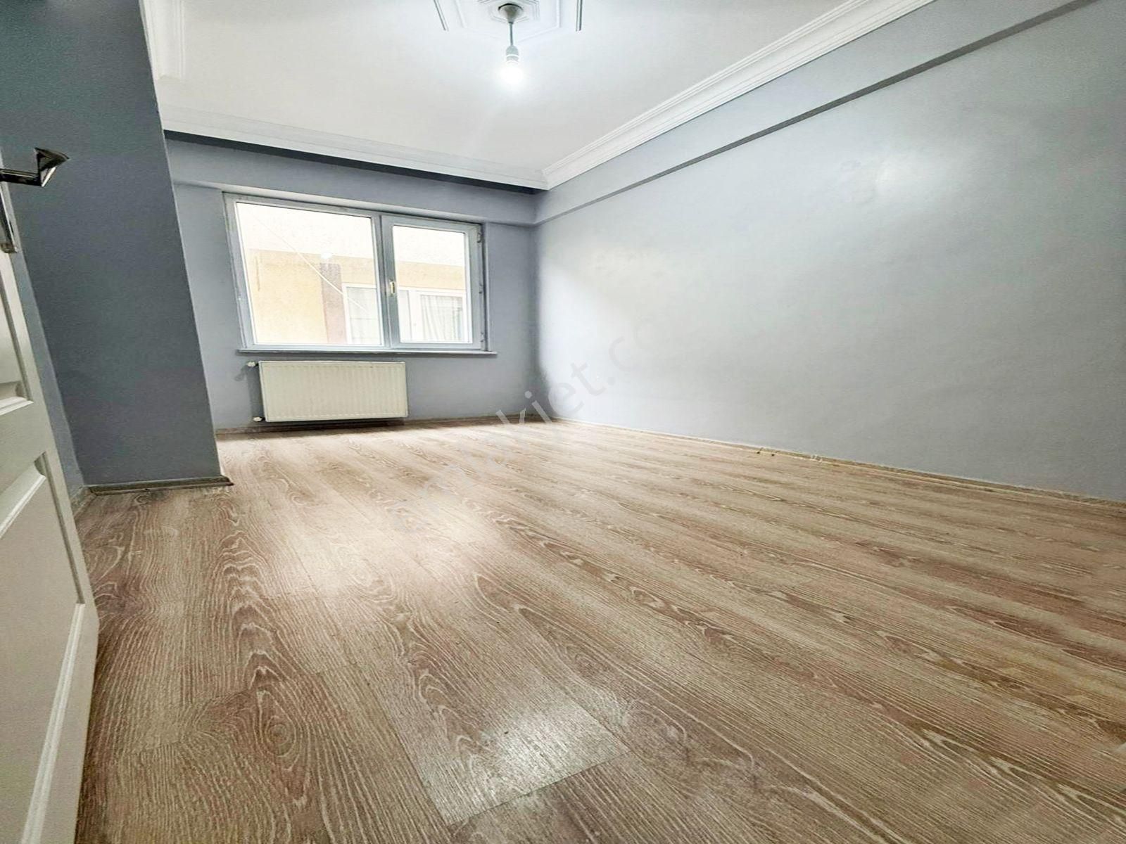 Mehterçeşme Merkezde 260m² 4+2 Balkonlu Teraslı Fırsat Dubleks - Görsel 17