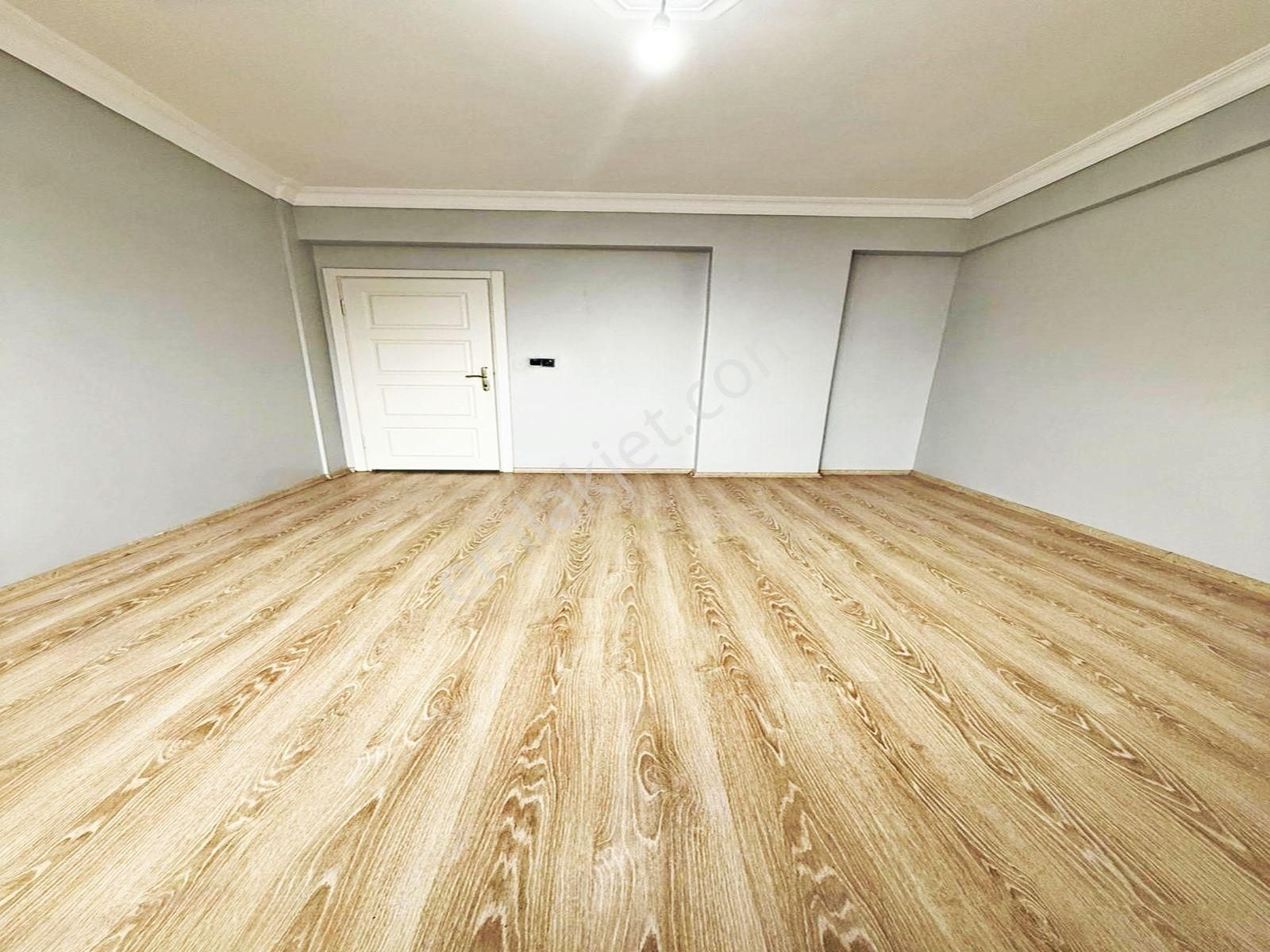 Mehterçeşme Merkezde 260m² 4+2 Balkonlu Teraslı Fırsat Dubleks - Görsel 19