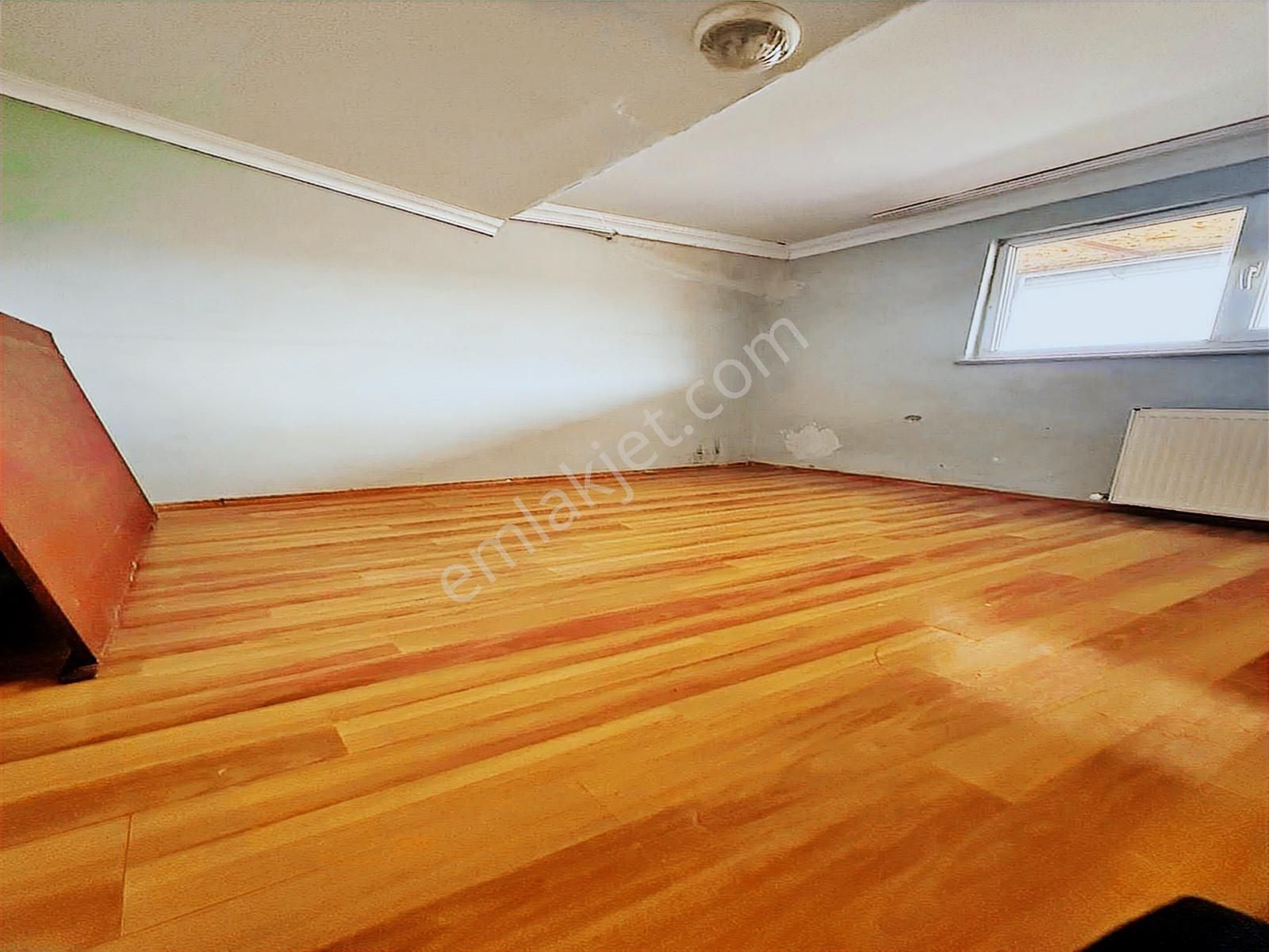 Mehterçeşme Merkezde 260m² 4+2 Balkonlu Teraslı Fırsat Dubleks - Görsel 2