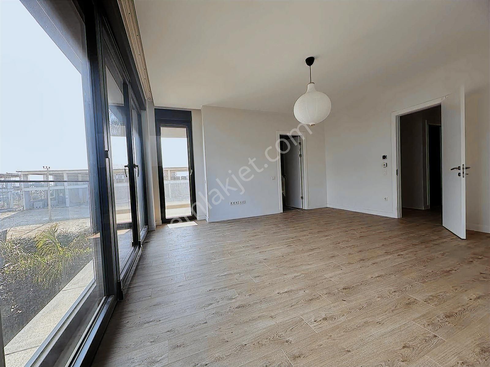 Ermenek'te Site İçinde 4+1 Müthiş Kiralık Villa - Görsel 3