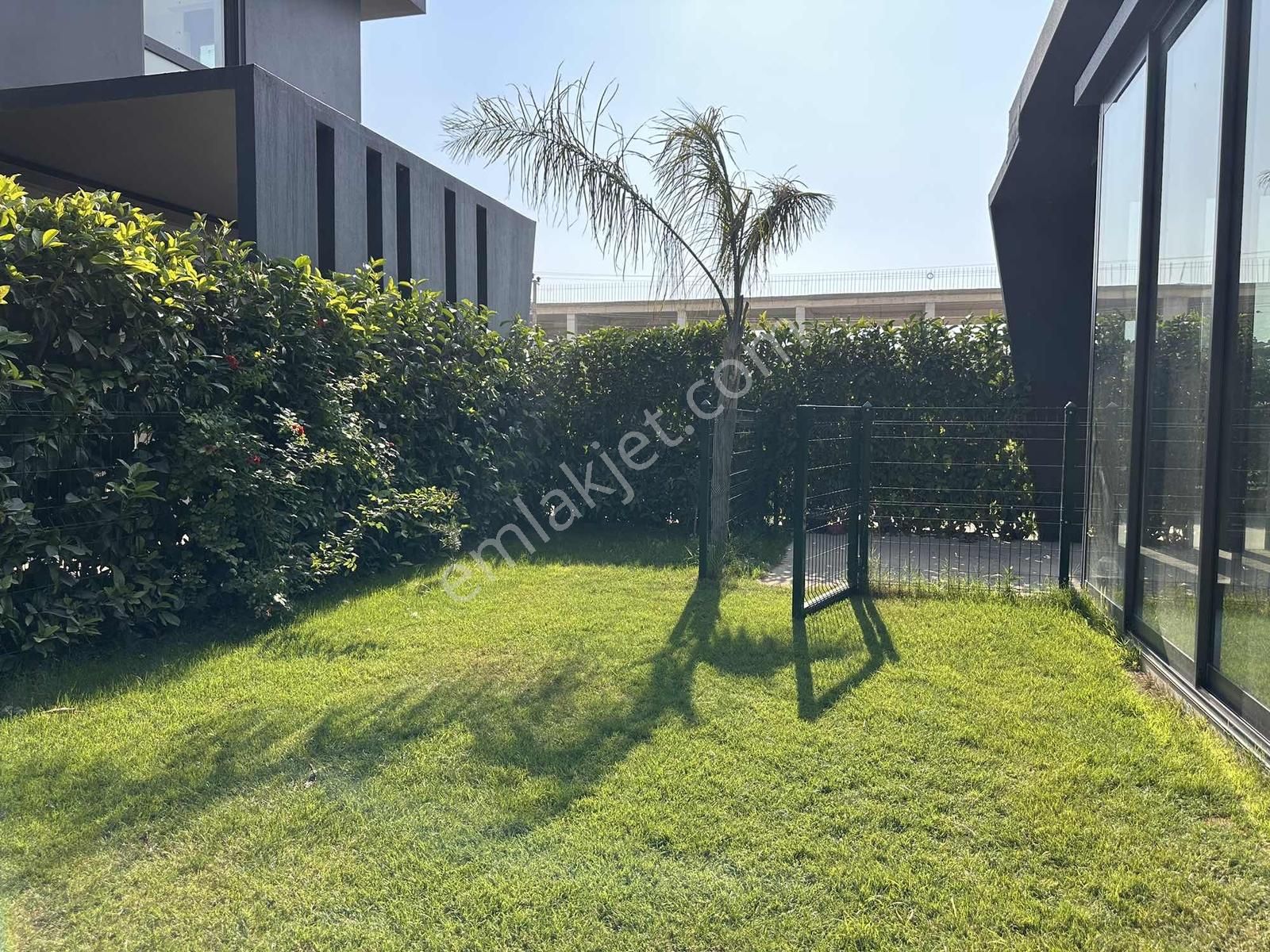 Ermenek'te Site İçinde 4+1 Müthiş Kiralık Villa - Görsel 9