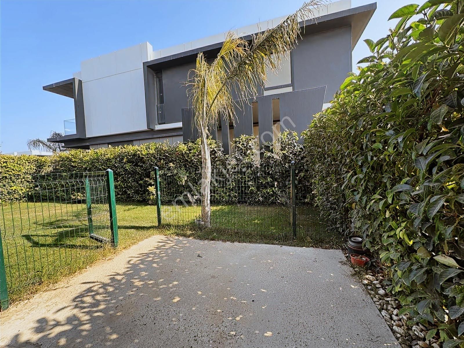 Ermenek'te Site İçinde 4+1 Müthiş Kiralık Villa - Görsel 22