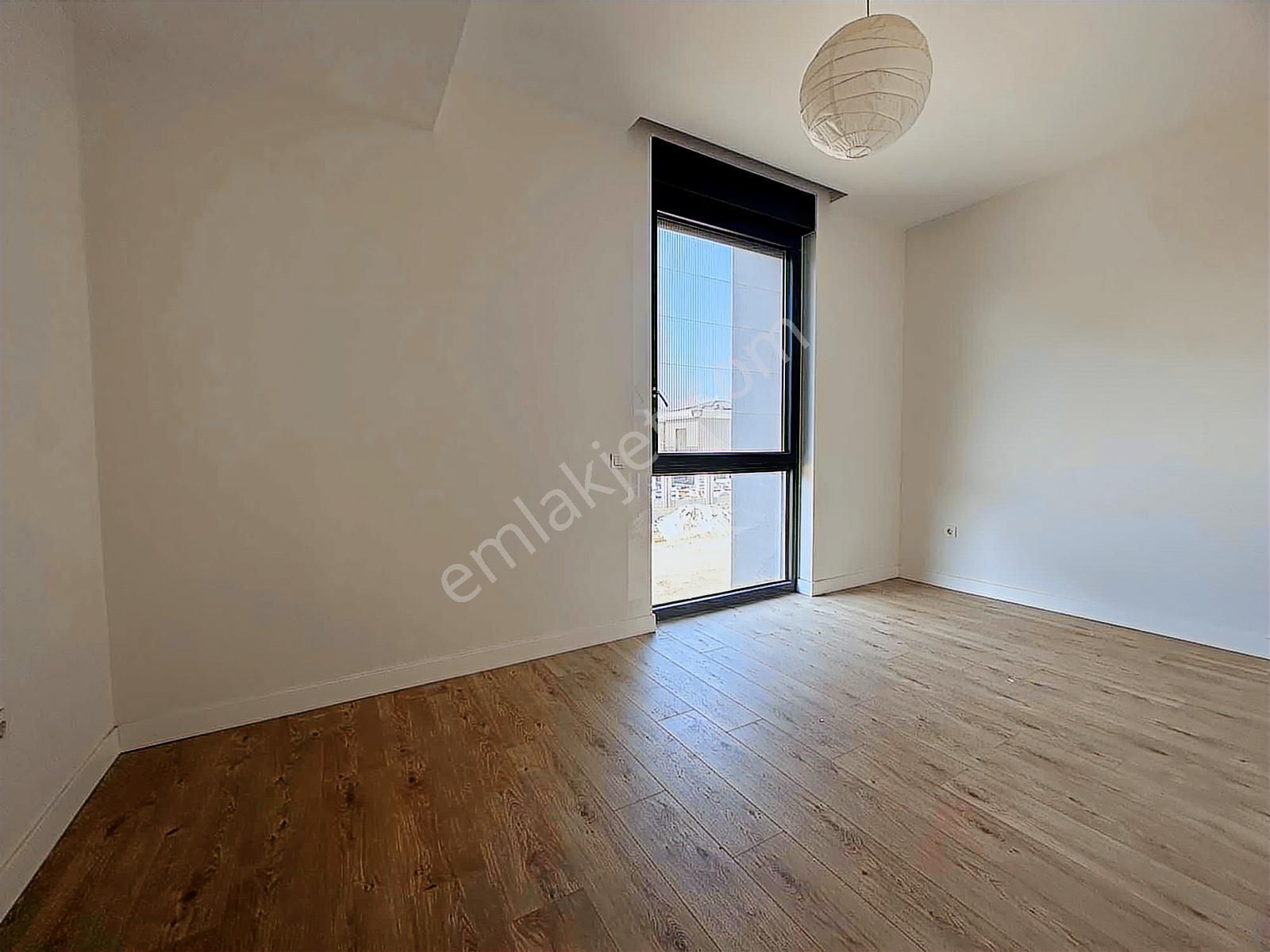 Ermenek'te Site İçinde 4+1 Müthiş Kiralık Villa - Görsel 2
