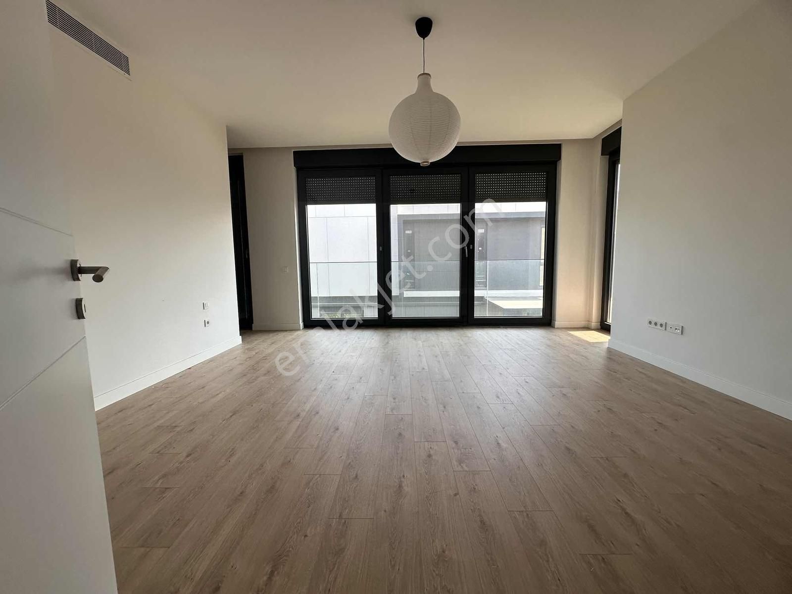 Ermenek'te Site İçinde 4+1 Müthiş Kiralık Villa - Görsel 20
