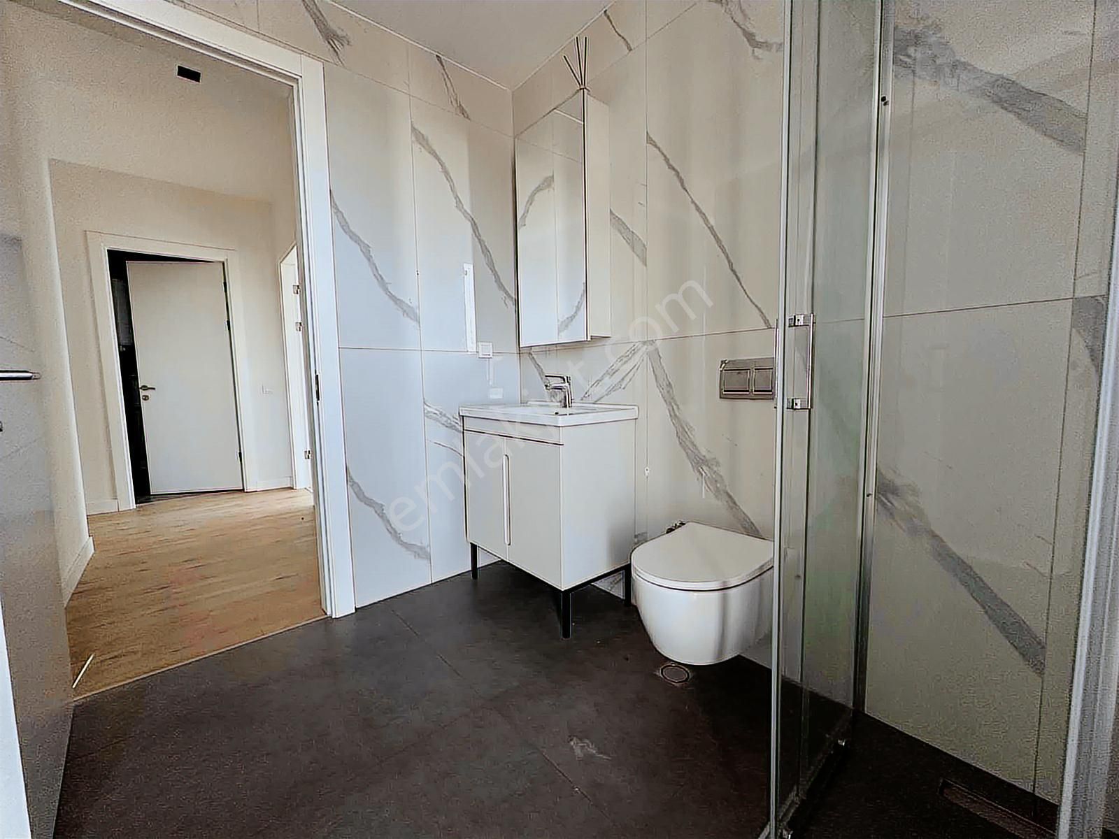 Ermenek'te Site İçinde 4+1 Müthiş Kiralık Villa - Görsel 15