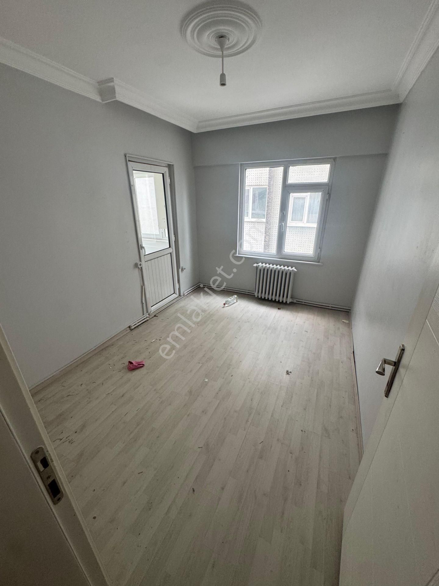 Zeytinburnu Kiralık Sümer Mah Güvenlikli Çift Asansörlü Otoparklı Sitede 3+1 Daire - Görsel 5