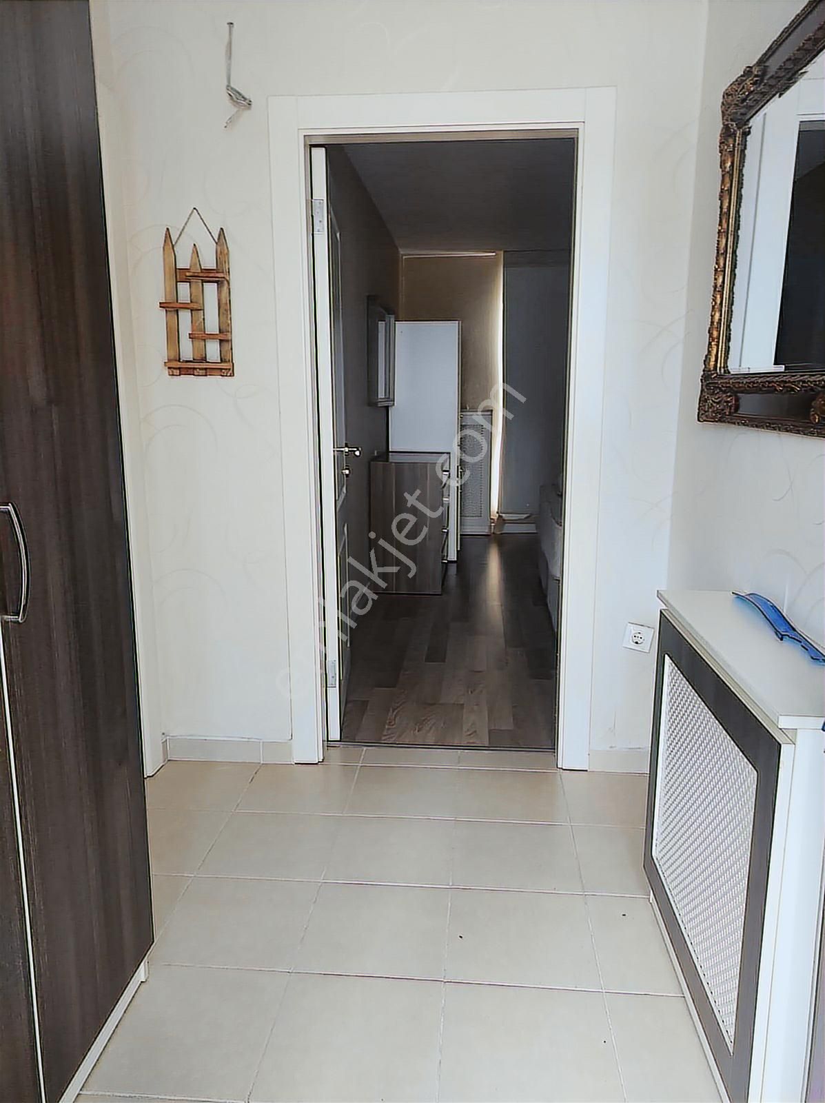 İncek Tek Yapı'da Katta,bakımlı,mobilyalı,hazır Kiracılı 1+1 - Görsel 7