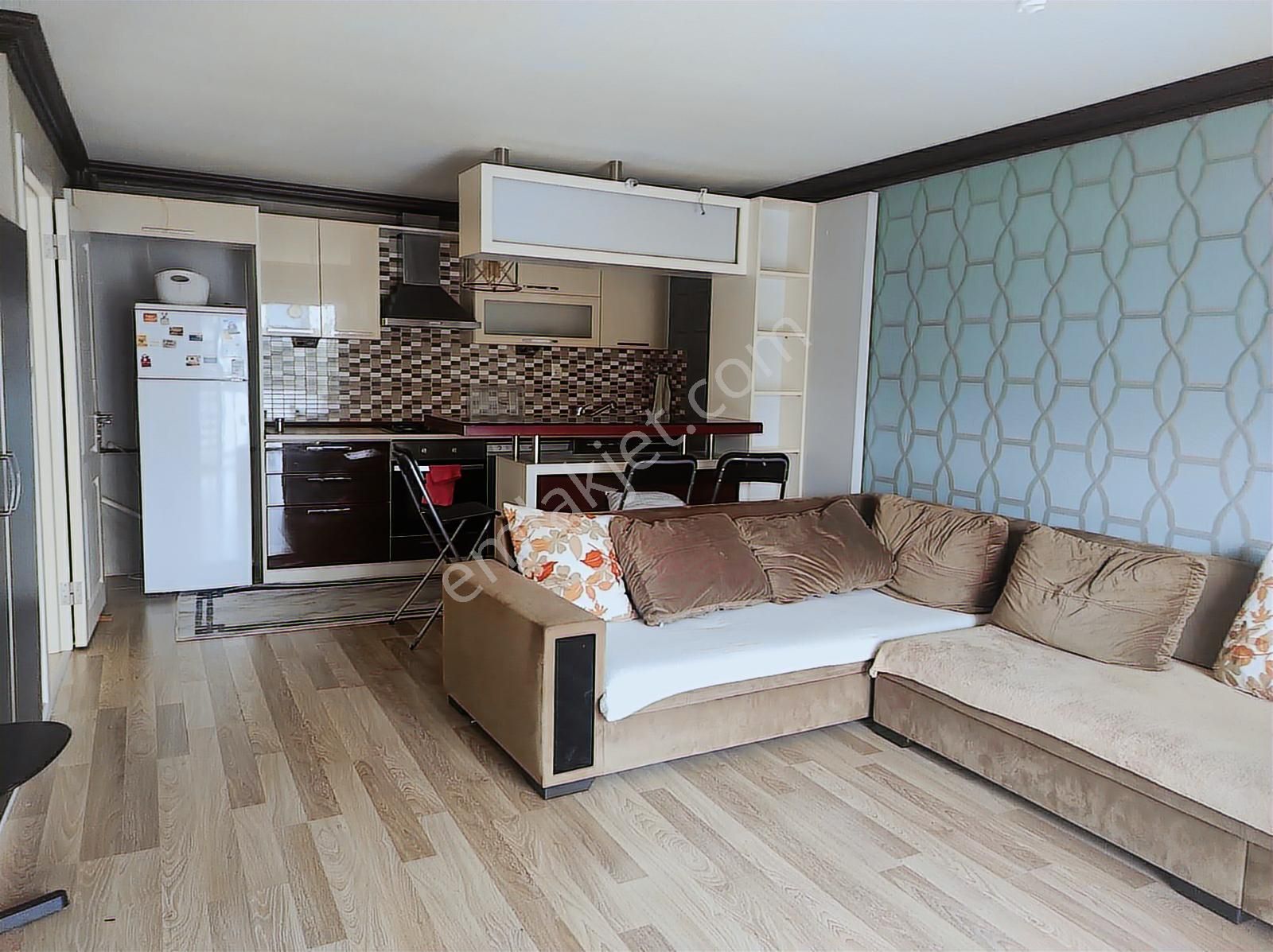 İncek Tek Yapı'da Katta,bakımlı,mobilyalı,hazır Kiracılı 1+1 - Görsel 3