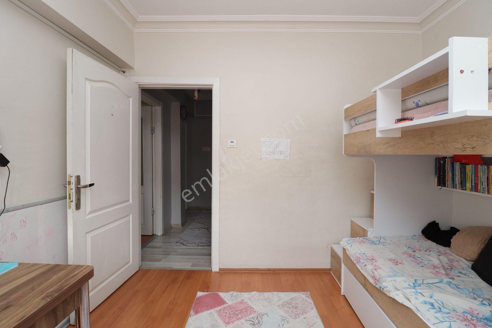 Akif'ten Topçu'da 3+1 Trene Ve Caddeye Yakın Satılık Daire - Görsel 11