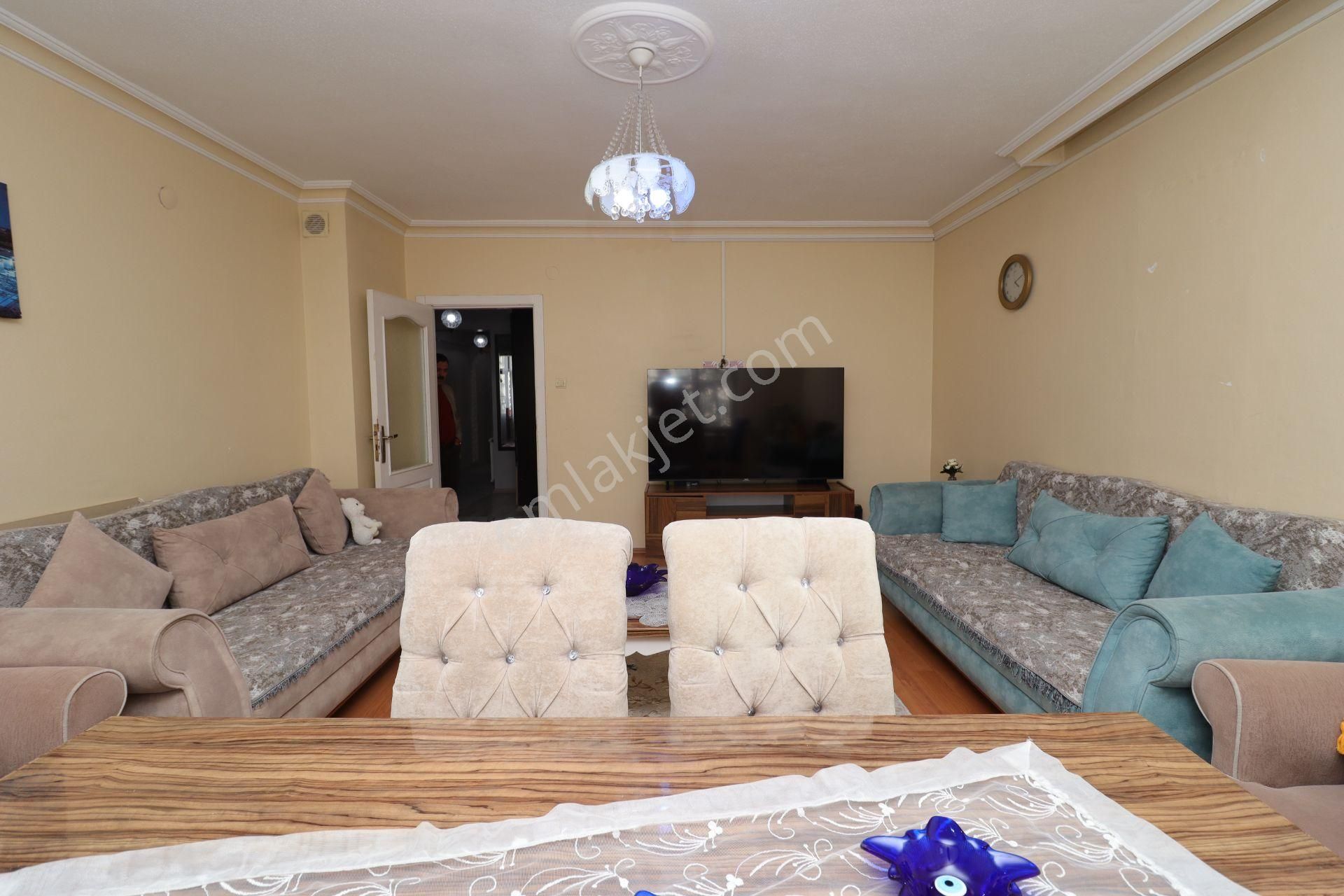 Akif'ten Topçu'da 3+1 Trene Ve Caddeye Yakın Satılık Daire - Görsel 8