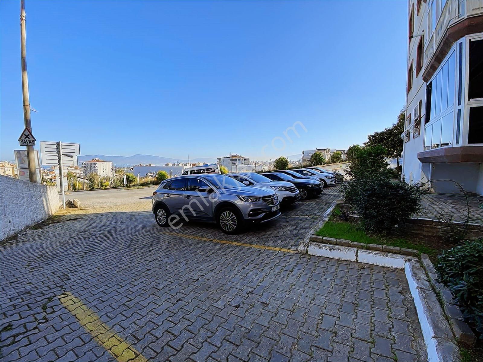 Narlıderede Site İçinde Otoparklı Asansörlü 1+1 Kiralık Daire - Görsel 29