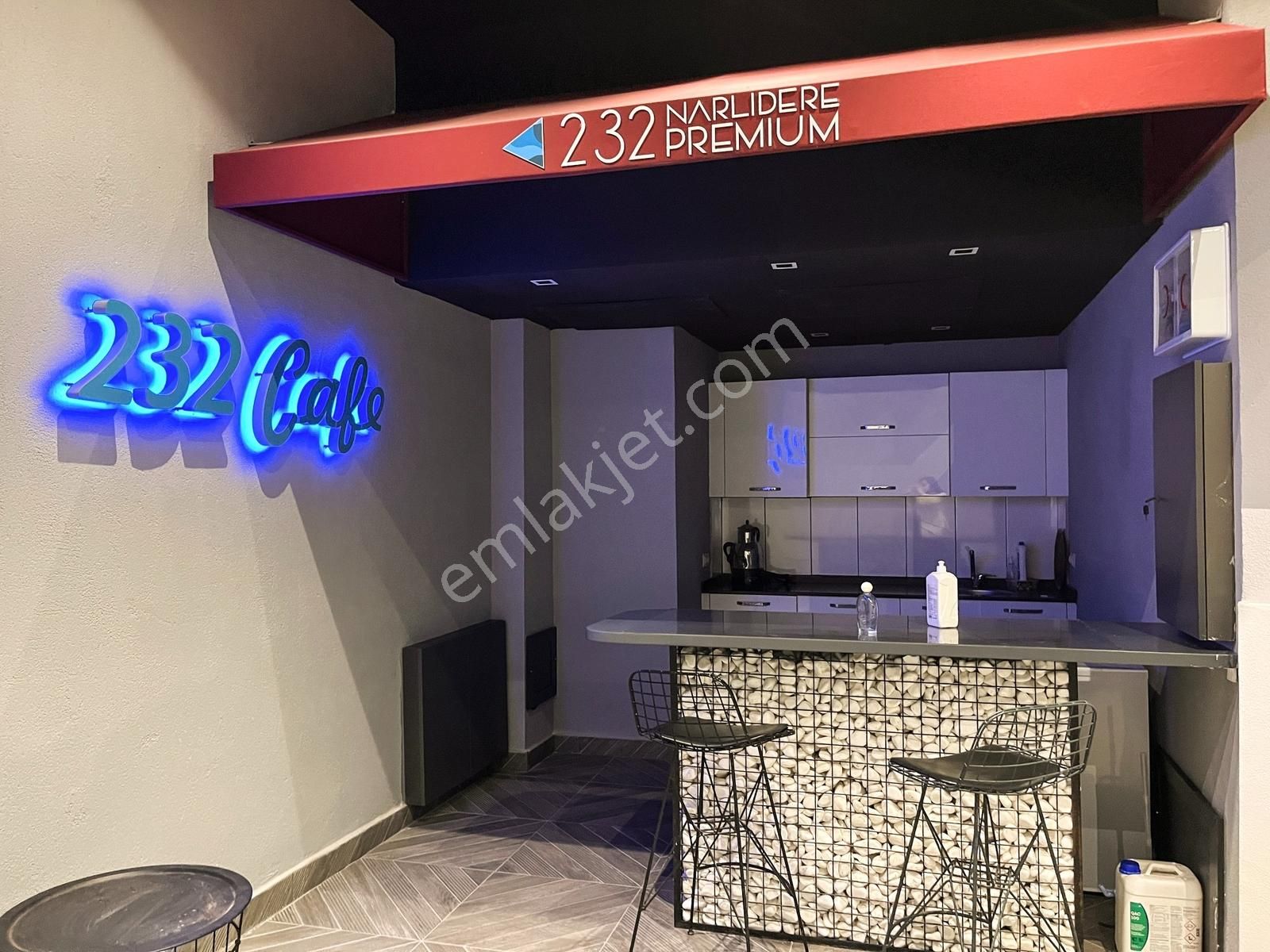 Narlıdere'de Lüks Yaşam Deniz Manzaralı Modern Daire - Görsel 20