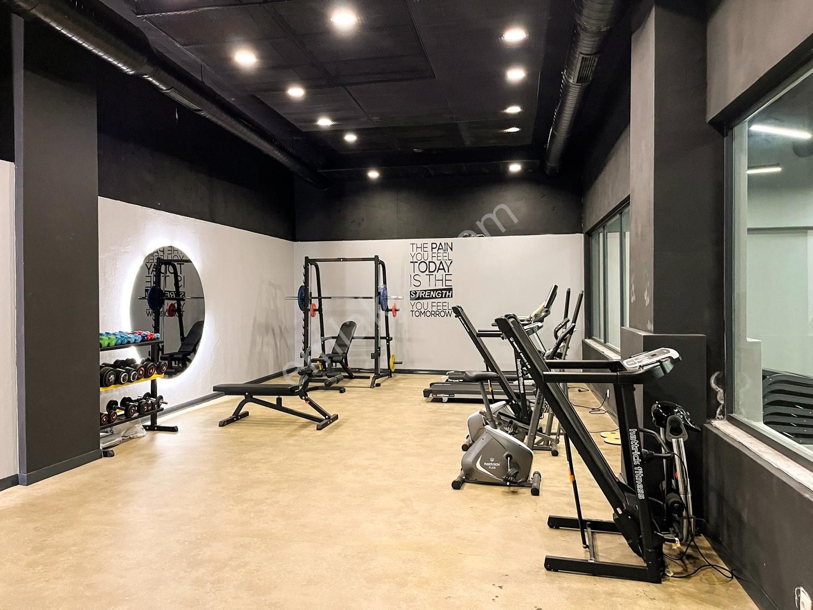 Narlıdere'de Lüks Yaşam Deniz Manzaralı Modern Daire - Görsel 18