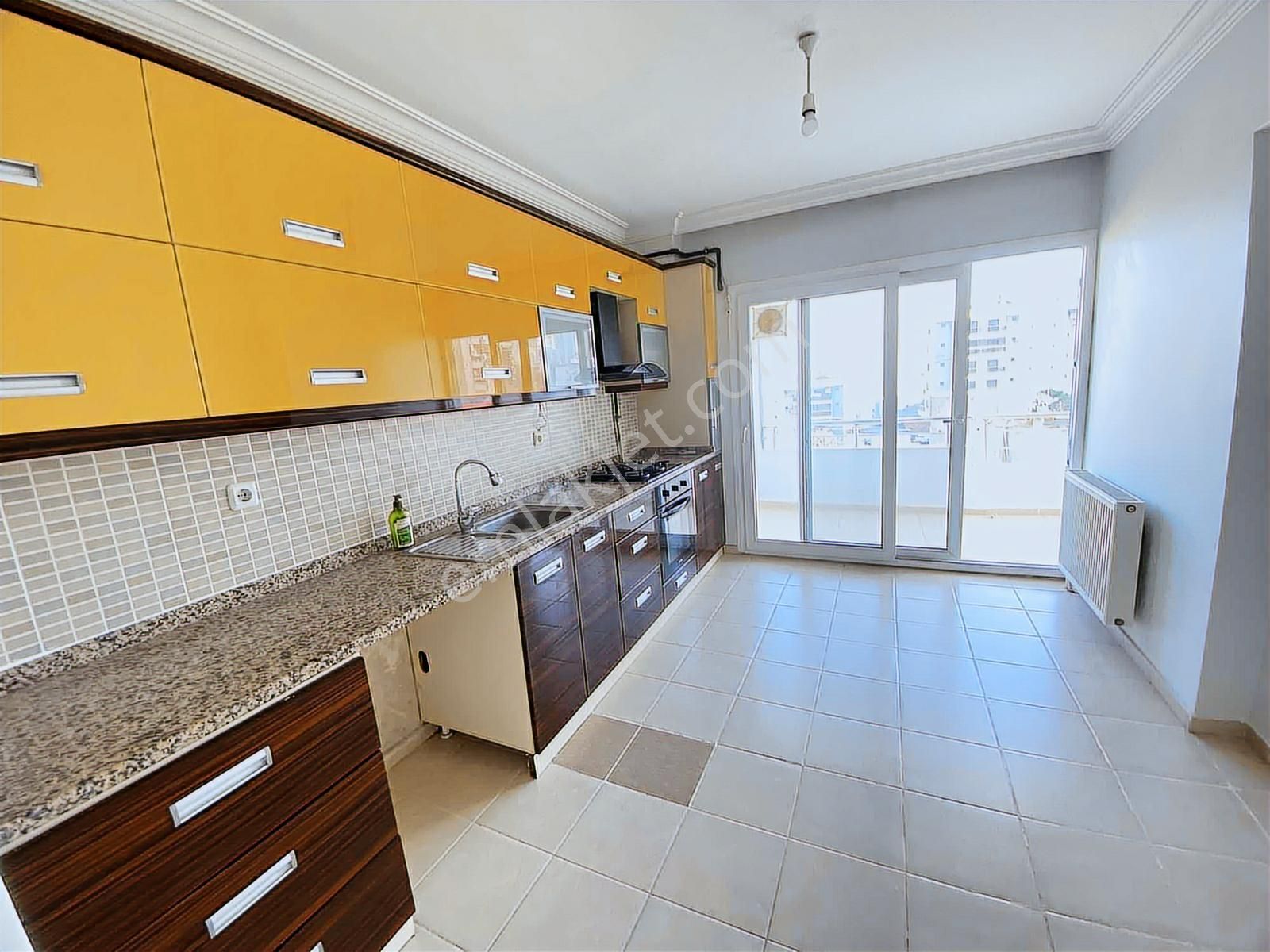 Narlıderede Site İçinde Otoparklı Deniz Manzaralı Kiralık Daire - Görsel 7