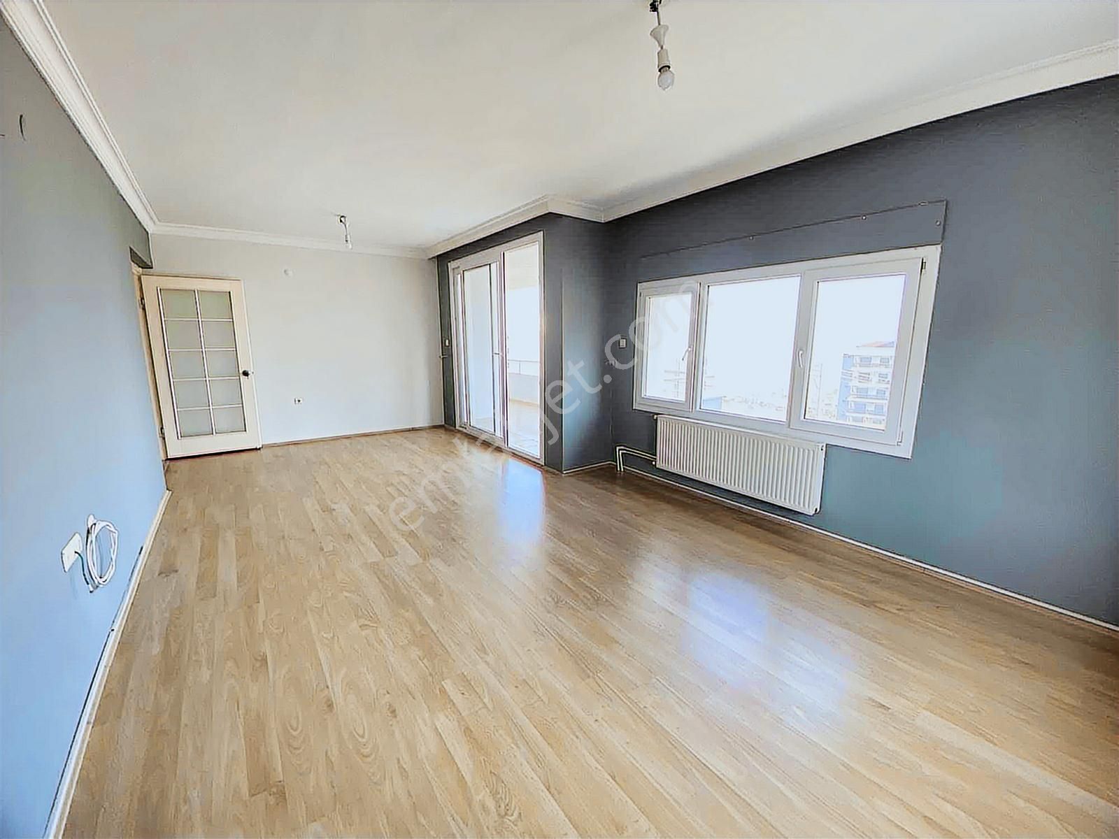 Narlıderede Site İçinde Otoparklı Deniz Manzaralı Kiralık Daire - Görsel 10