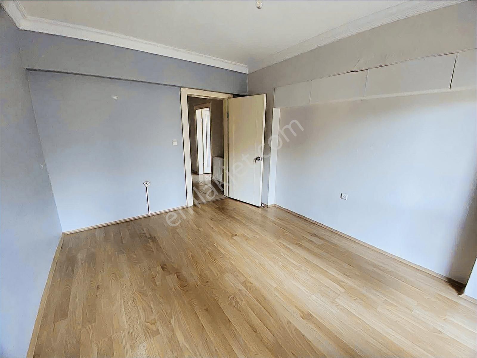 Narlıderede Site İçinde Otoparklı Deniz Manzaralı Kiralık Daire - Görsel 20