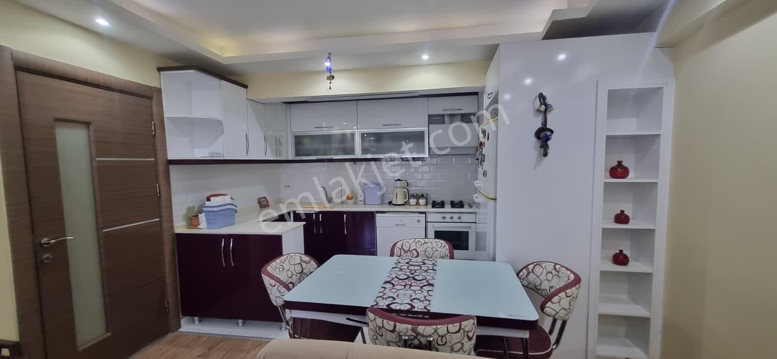 Balçova' Da Belediye'ye Yakın 3+1 Eşyalı, Tertemiz Daire - Görsel 8