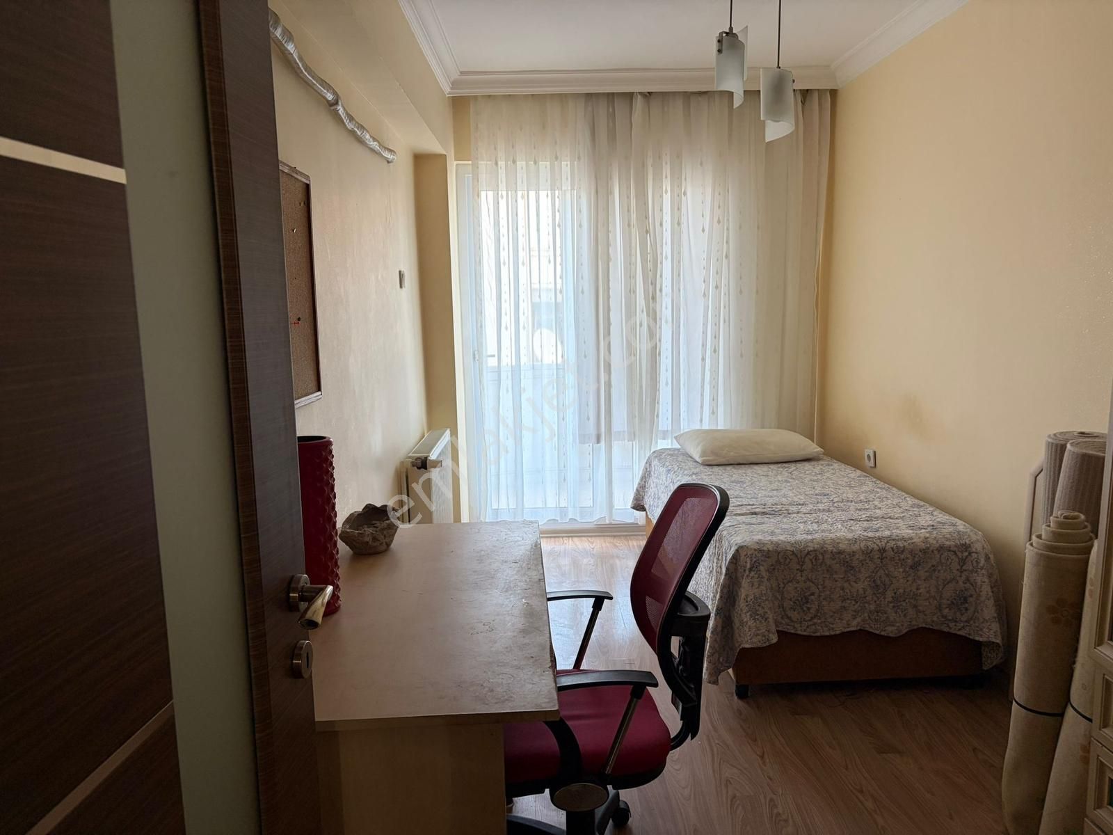 Balçova' Da Belediye'ye Yakın 3+1 Eşyalı, Tertemiz Daire - Görsel 3