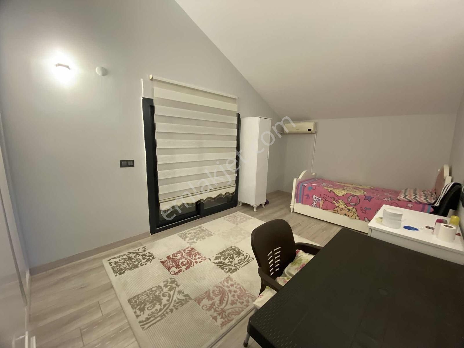 Urla Zeytineli Köyünde Denize 600m Mesafede Satılık Tarla - Görsel 13