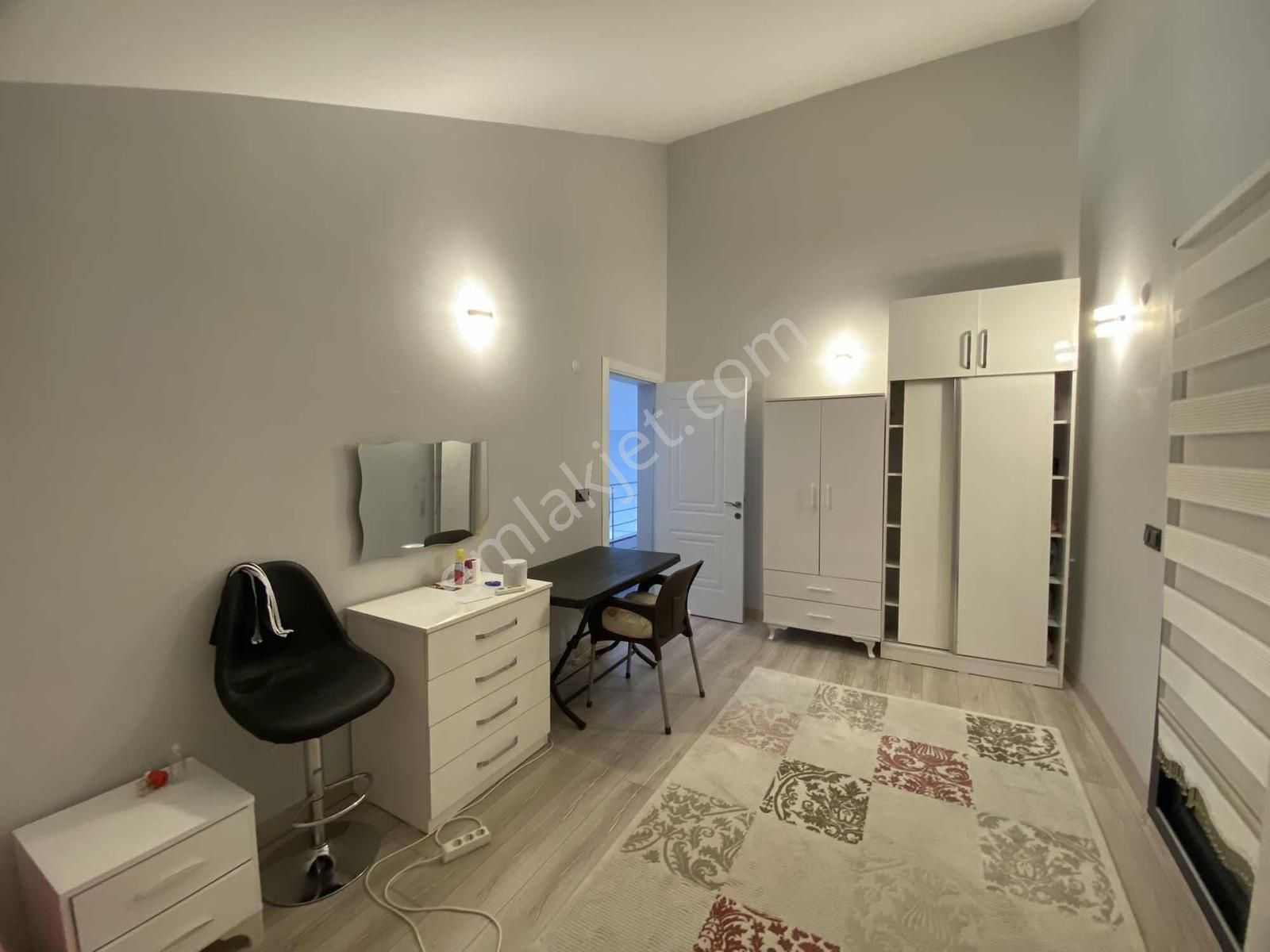 Urla Zeytineli Köyünde Denize 600m Mesafede Satılık Tarla - Görsel 28