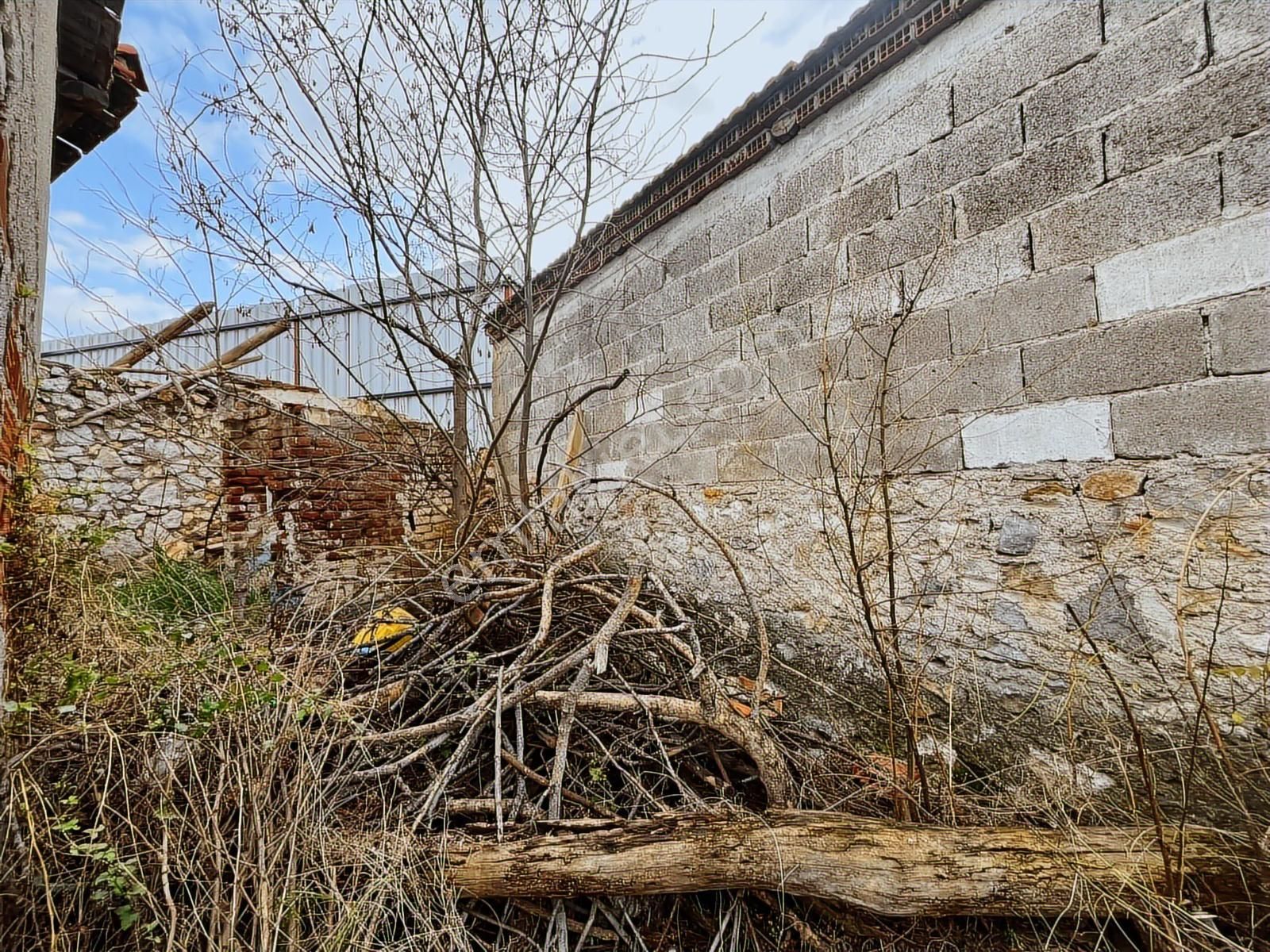 Bergama Zeytindağ Satılık Müstakil Taş Ev Ve Arsası - Görsel 26