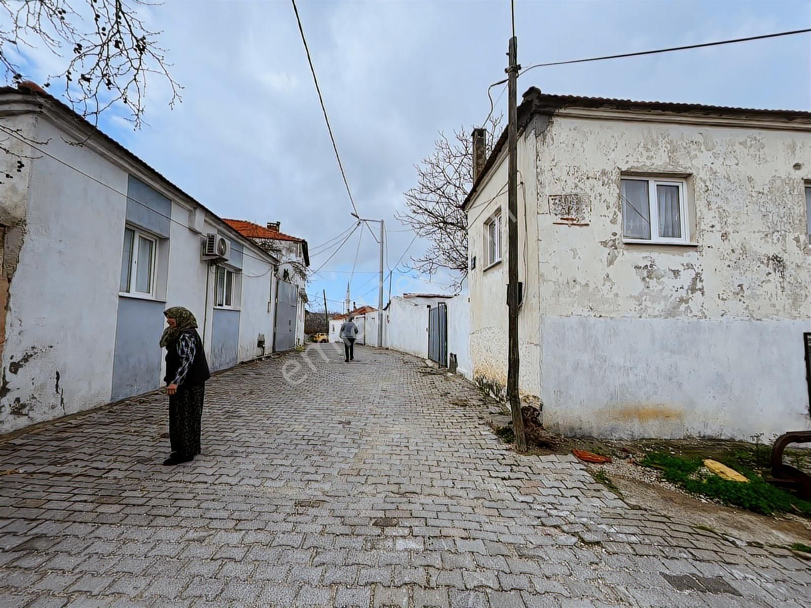 Bergama Zeytindağ Satılık Müstakil Taş Ev Ve Arsası - Görsel 30