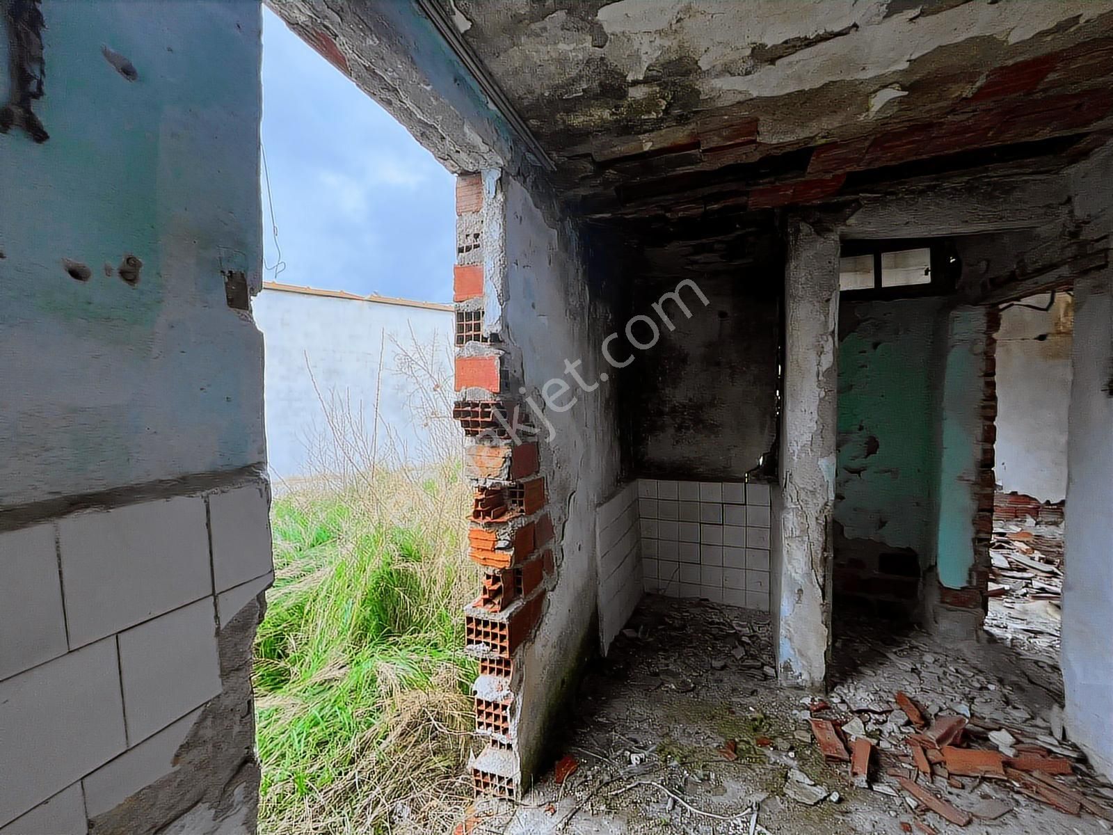 Bergama Zeytindağ Satılık Müstakil Taş Ev Ve Arsası - Görsel 15
