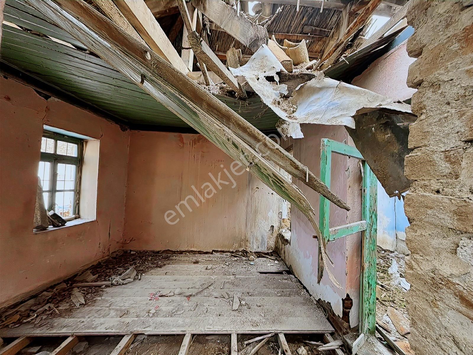 Bergama Zeytindağ Satılık Müstakil Taş Ev Ve Arsası - Görsel 12