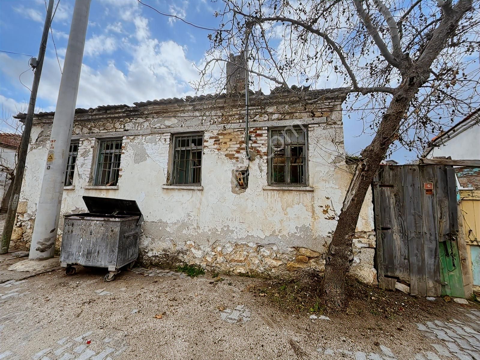 Bergama Zeytindağ Satılık Müstakil Taş Ev Ve Arsası - Görsel 31