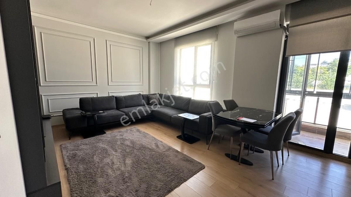 Bağlıca’nın Kalbinde, Modern Ve Konforlu 2+1 Daire Kiralık! - Görsel 2